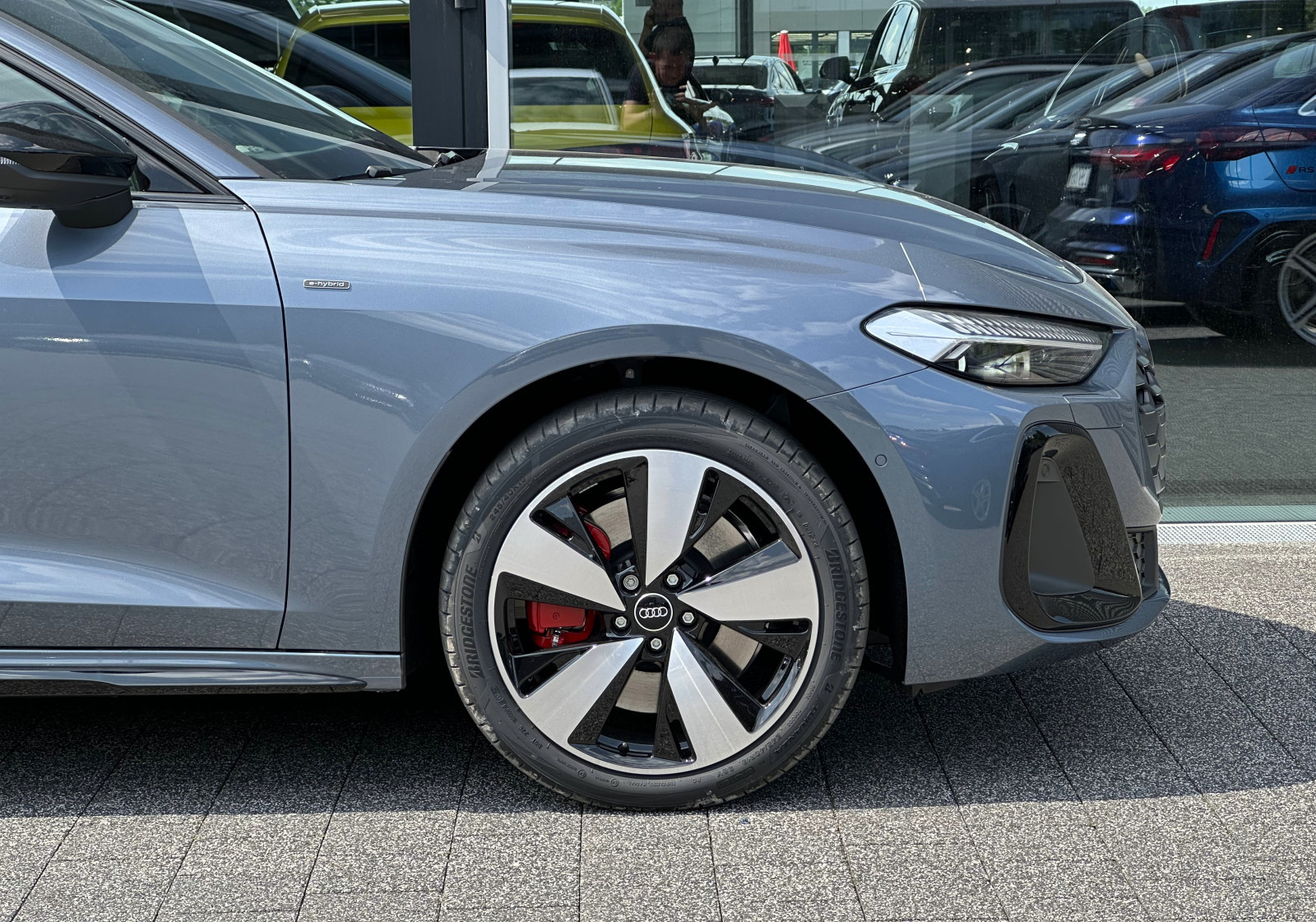 Avant E-Hybrid Quattro S-tronic * Pakiet Technology *