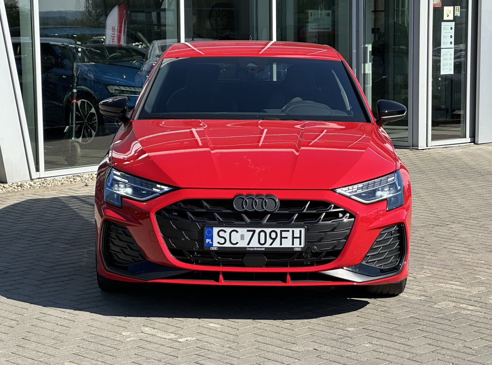 45TFSI e S-line S-tronic * Pakiet Comfort *