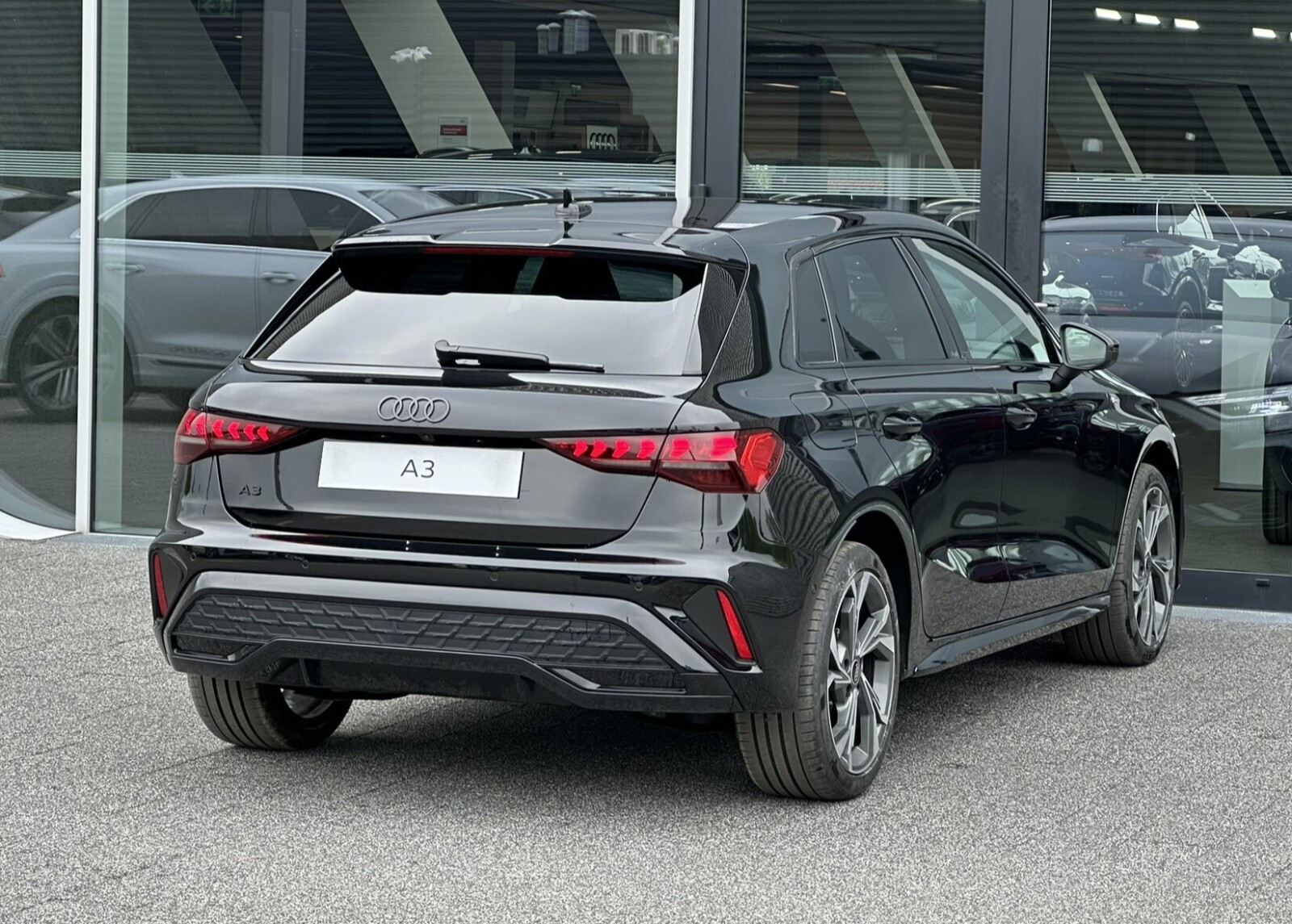 S line TFSI 110 kW S tronic * Pakiet Comfort & Technology *