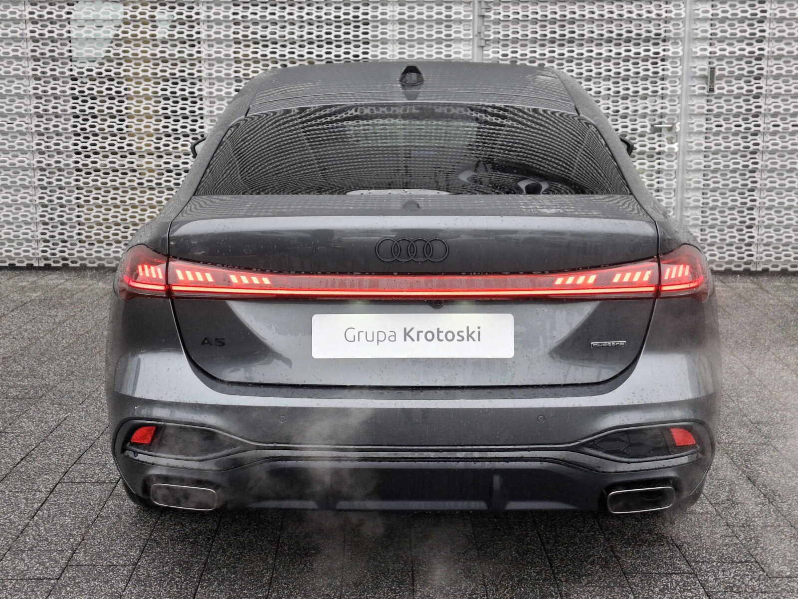 e-hybrid quattro 270 kW S tronic * Pakiet Tech Pro *