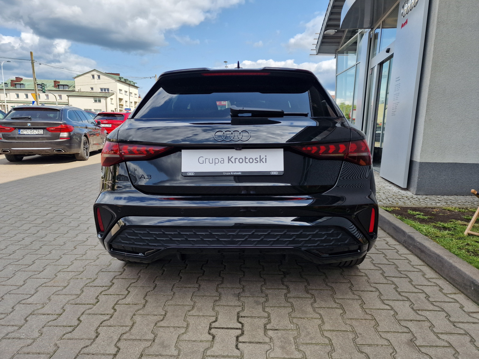 45TFSI e S-line S-tronic * Pakiet Comfort * DEMO