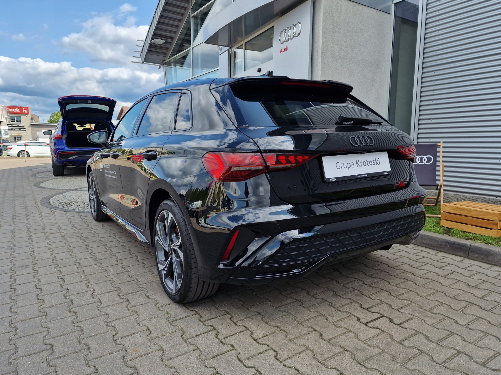 45TFSI e S-line S-tronic * Pakiet Comfort * DEMO