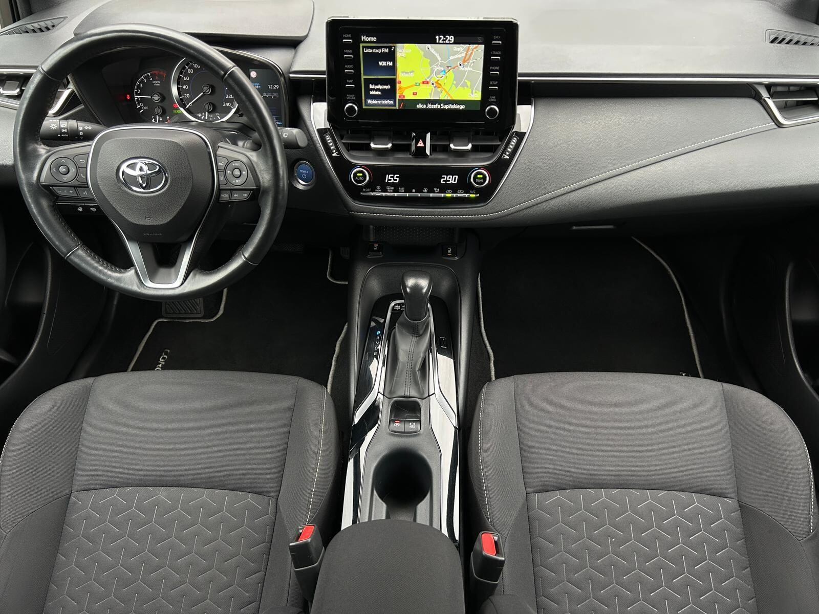 Hybrid Style, ACC, Kamera, GPS, Podgrzewane fotele i kierownica