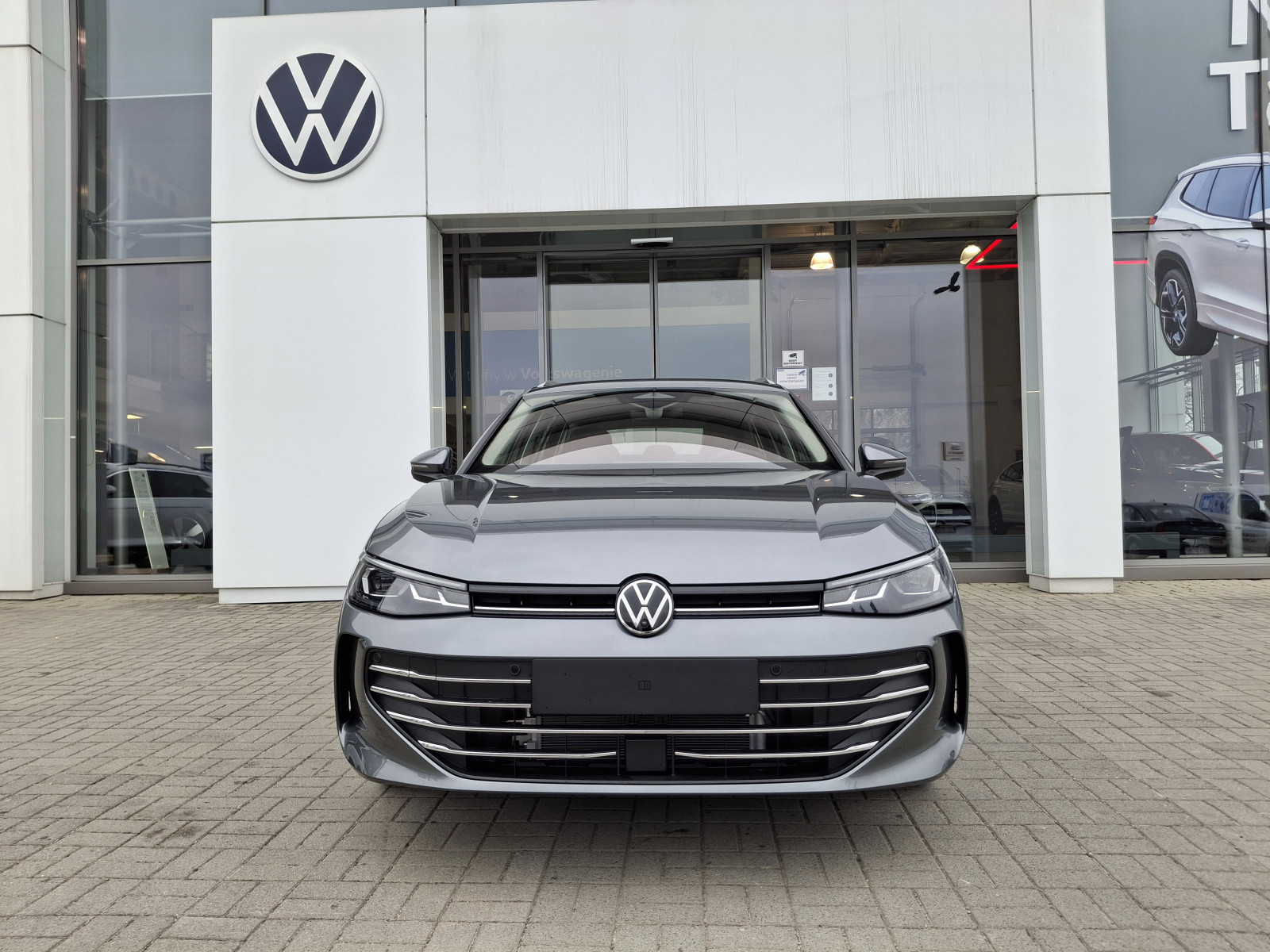 Business 1.5 TSI eHybrid 150 KM DSG Demonstracyjny!