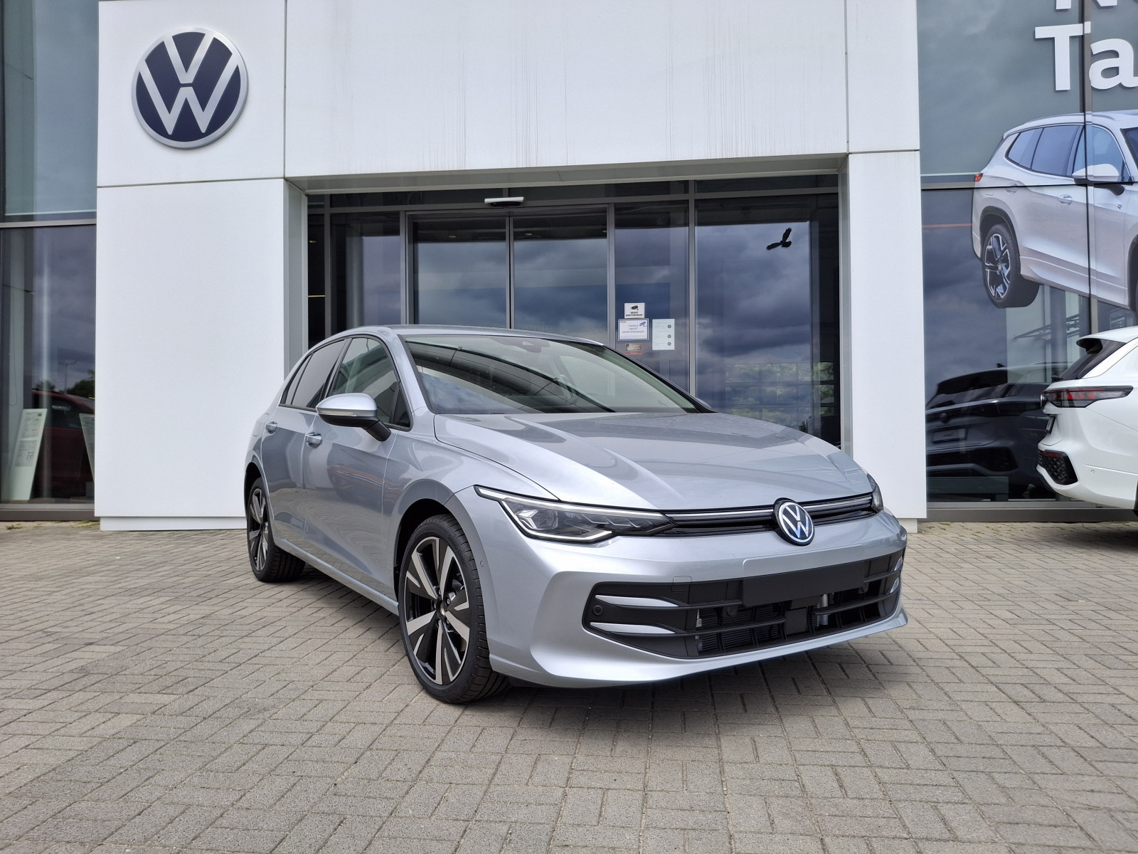 Life Plus 1.5 TSI eHybrid 150 KM DSG Demonstracyjny!