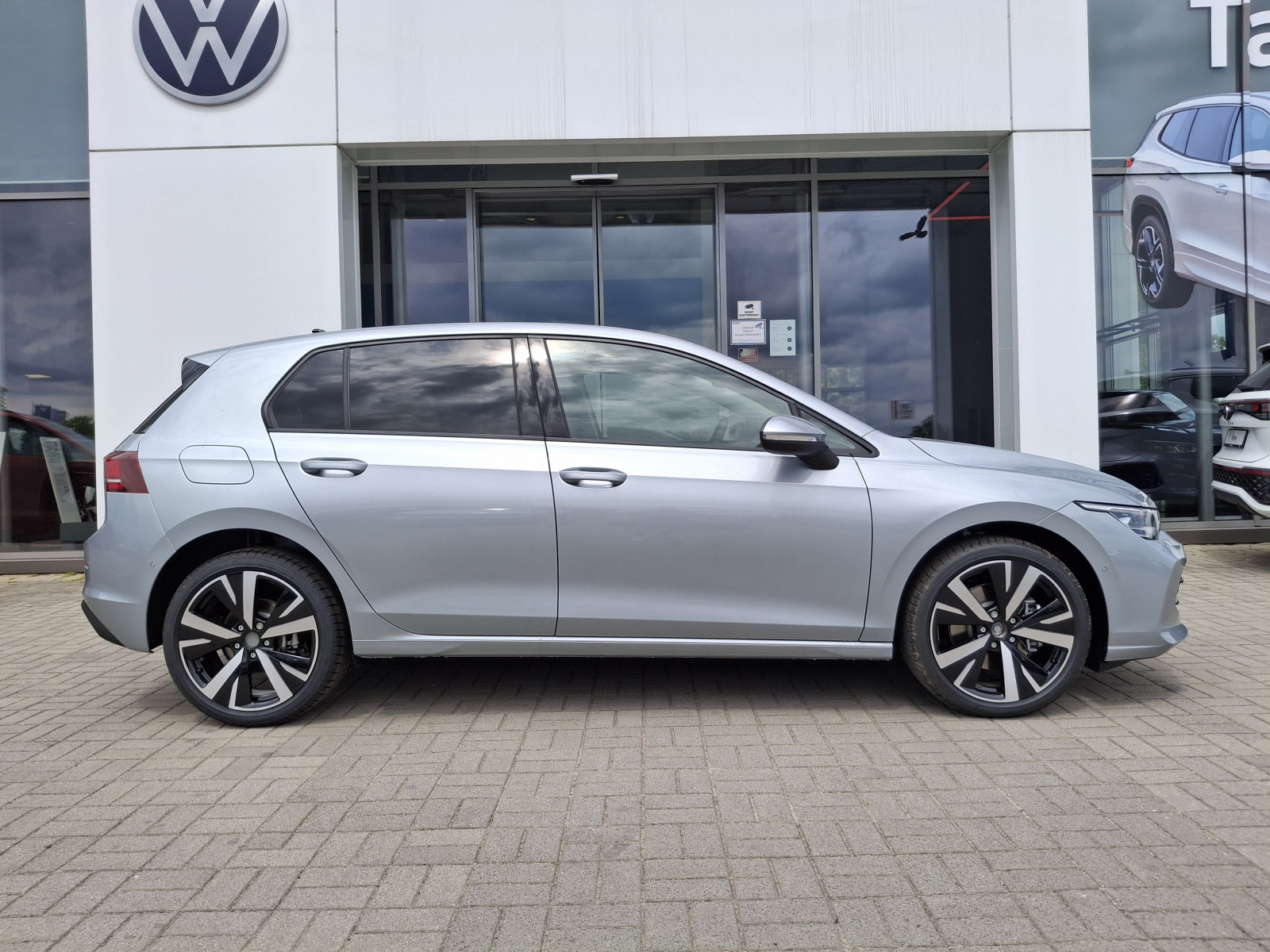 Life Plus 1.5 TSI eHybrid 150 KM DSG Demonstracyjny!