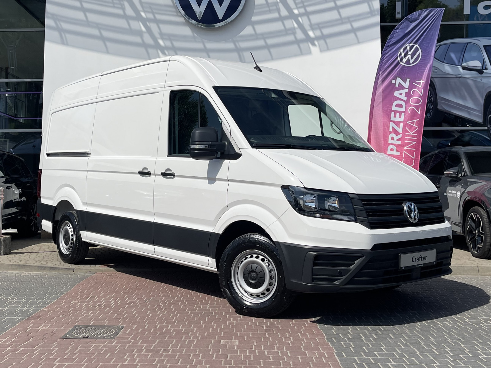 Furgon z wysokim dachem 2.0 TDI 140 KM Przedni napęd manualna ZABUDOWA