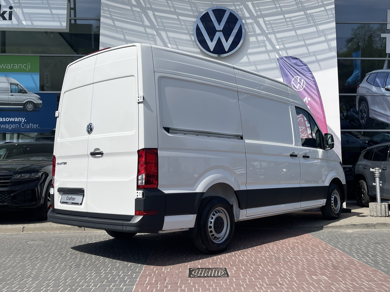 Furgon z wysokim dachem 2.0 TDI 140 KM Przedni napęd manualna ZABUDOWA