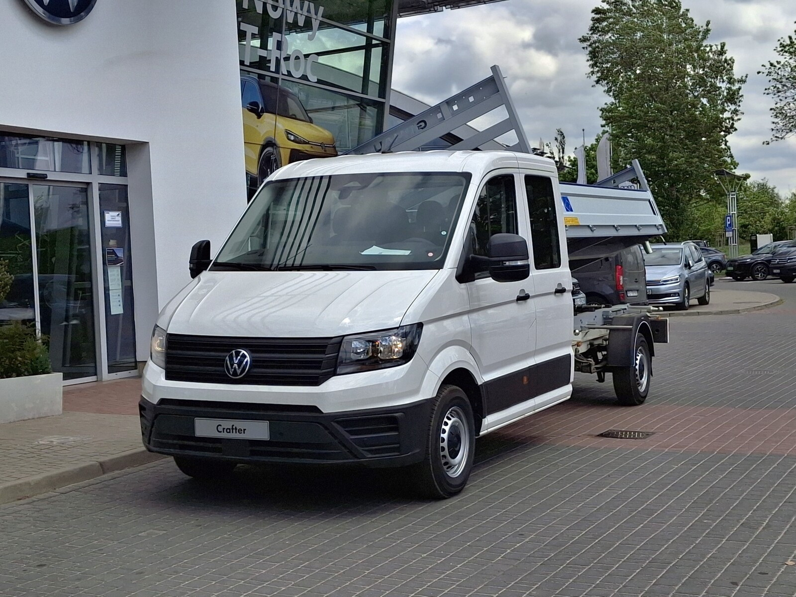 35 Wywrotka z podwójną kabiną 2.0 l 163 KM manualna Dostępny od Ręki!