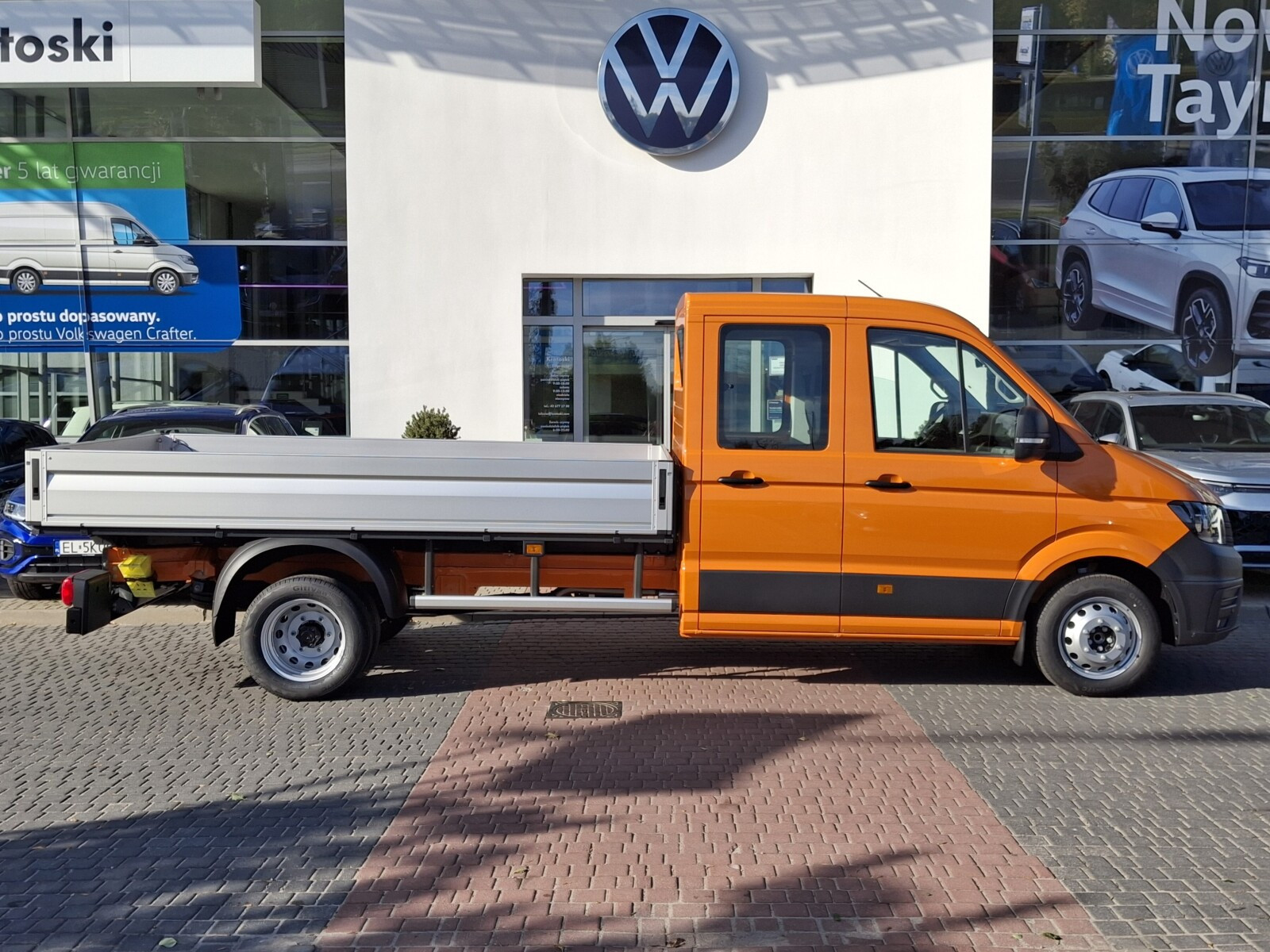 50 Skrzyniowy z podwójną kabiną 2.0 l 163 KM Tylny napęd manualna