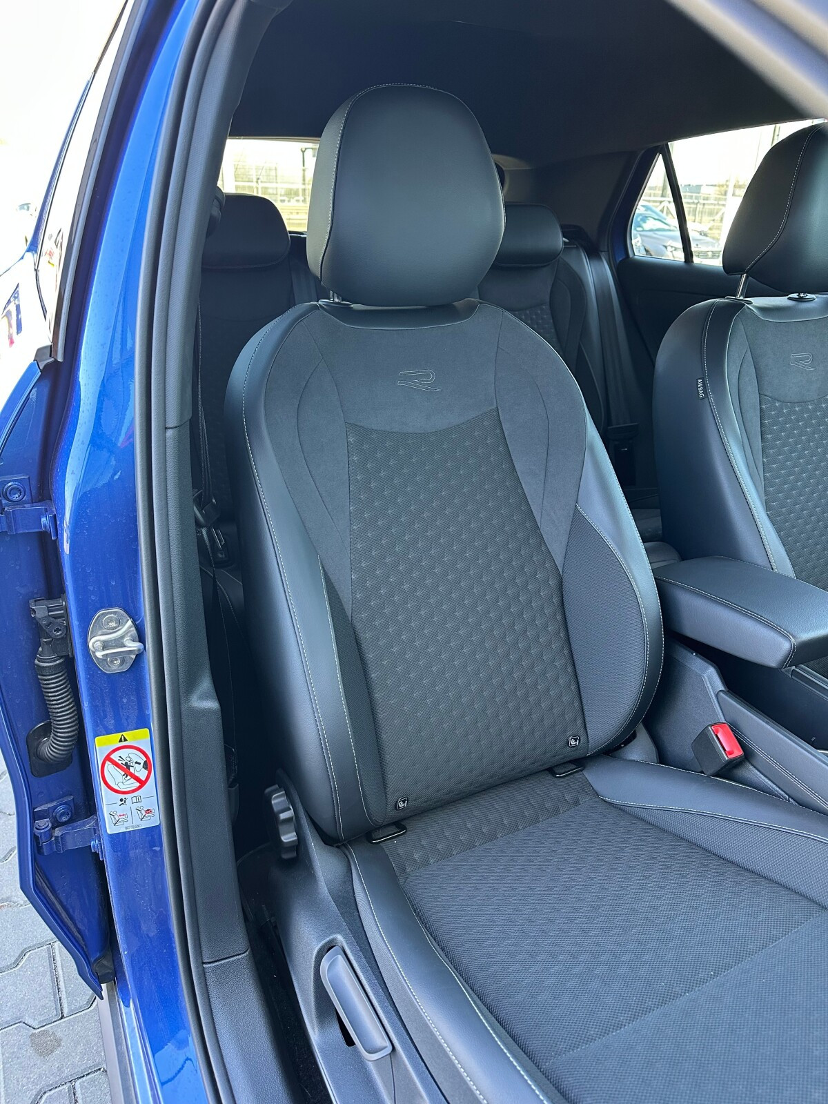 R-Line 1.5 eTSI 150 KM DSG Demonstracyjny!
