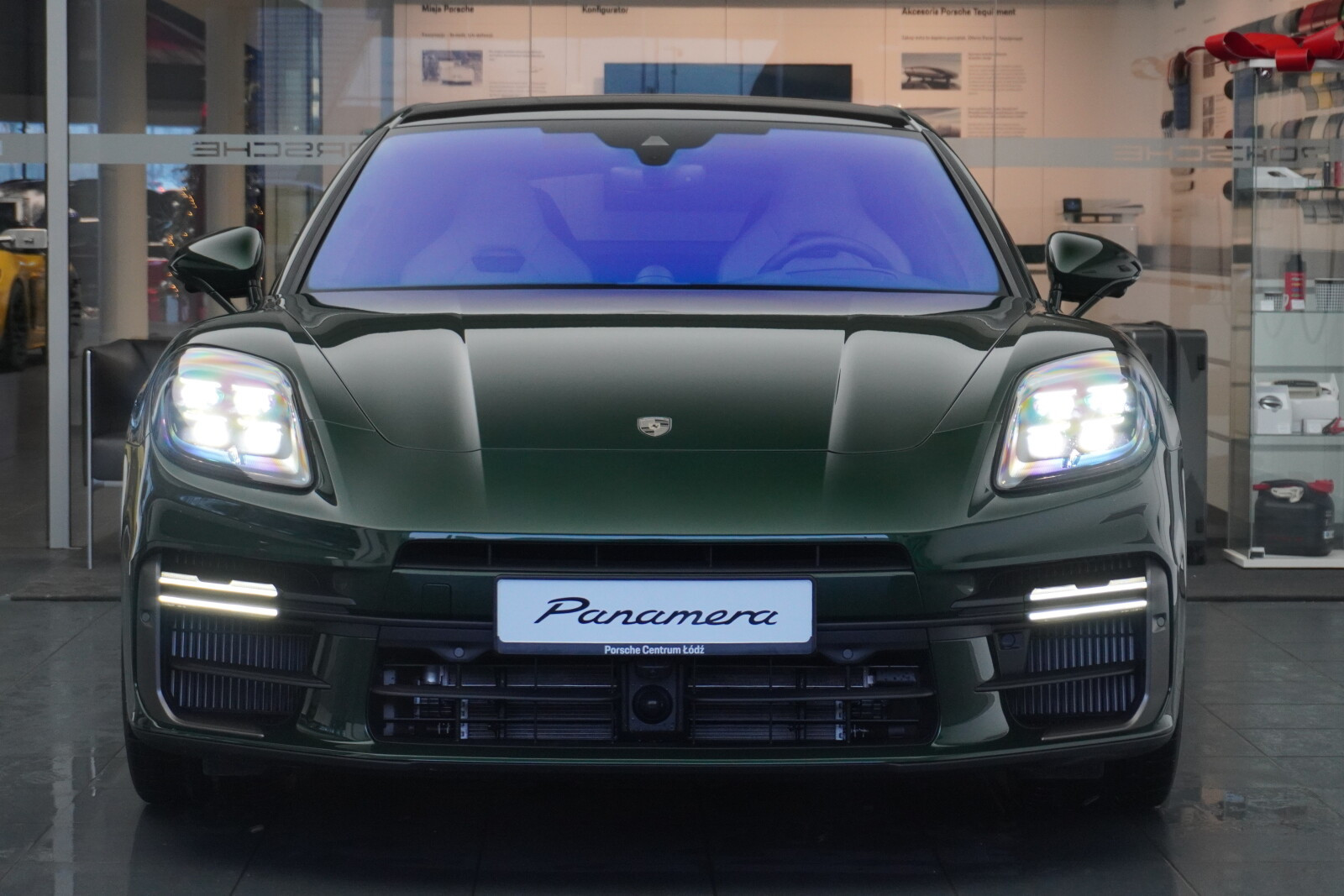 Turbo E-Hybrid&nbsp;680 KM Dostępny Od Ręki!