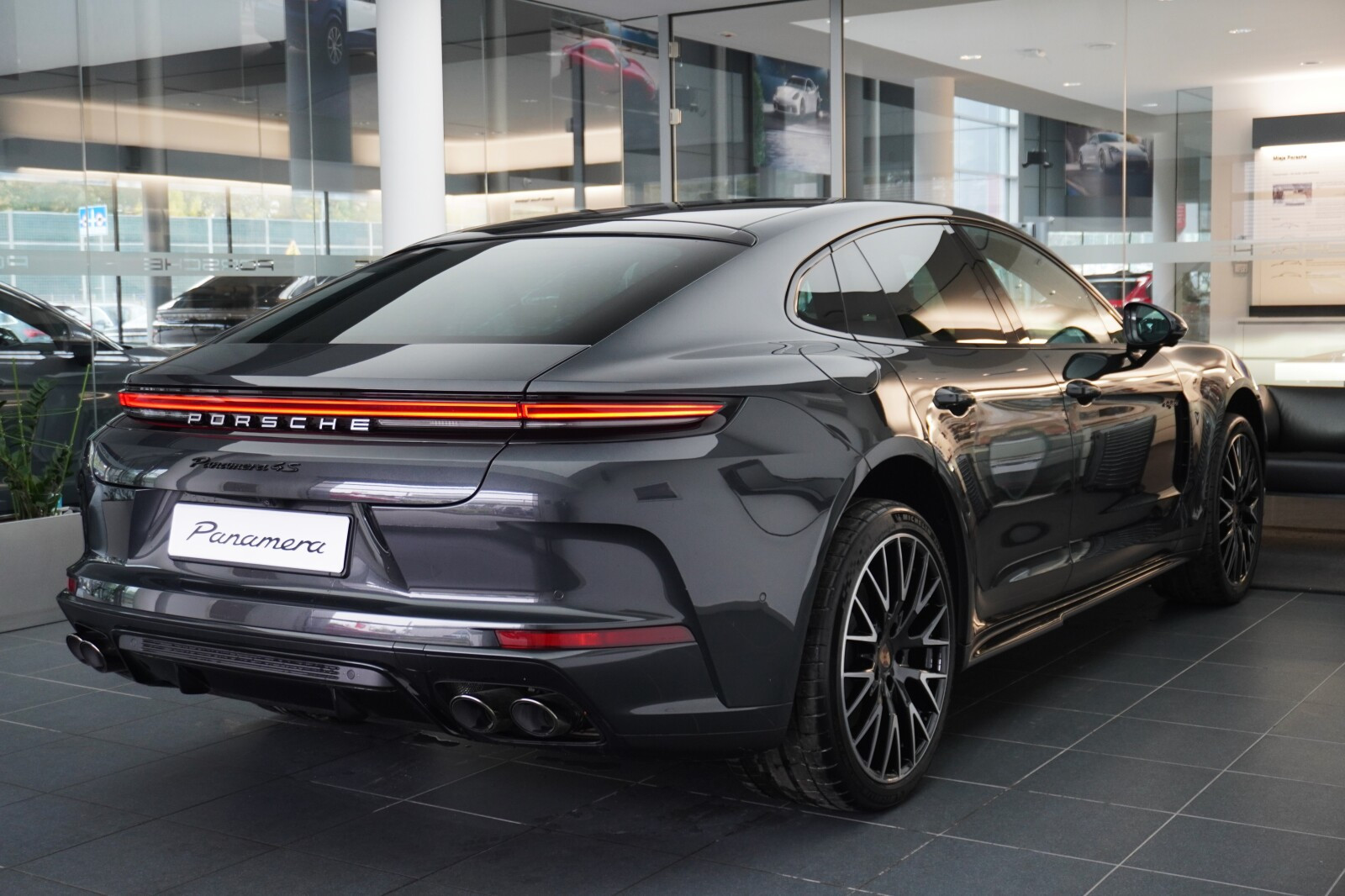 4S E-Hybrid 2.9 544 KM Dostępny Od Ręki!