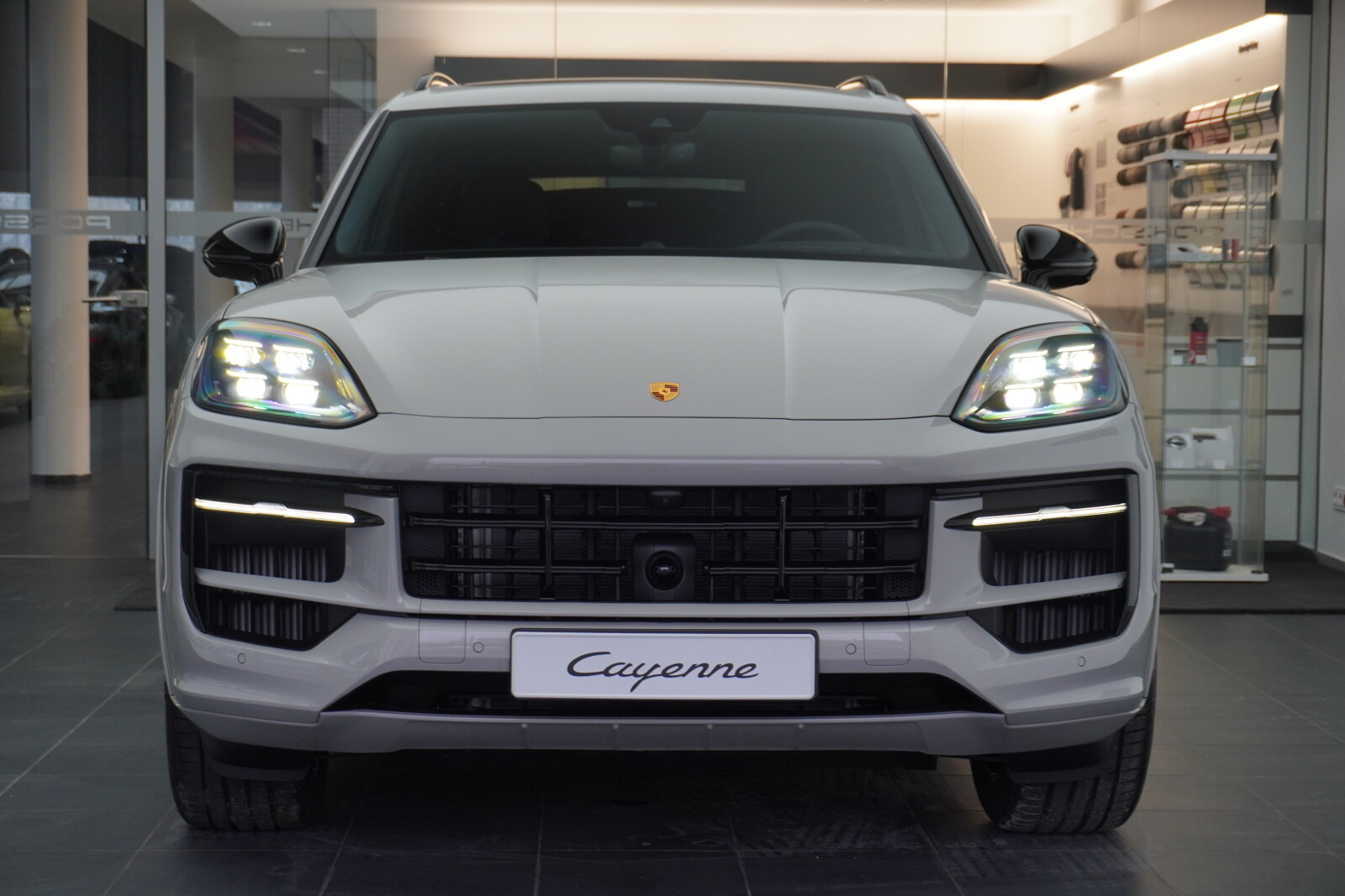 E-Hybrid Black Edition 3.0 470KM Dostępny Od Ręki!