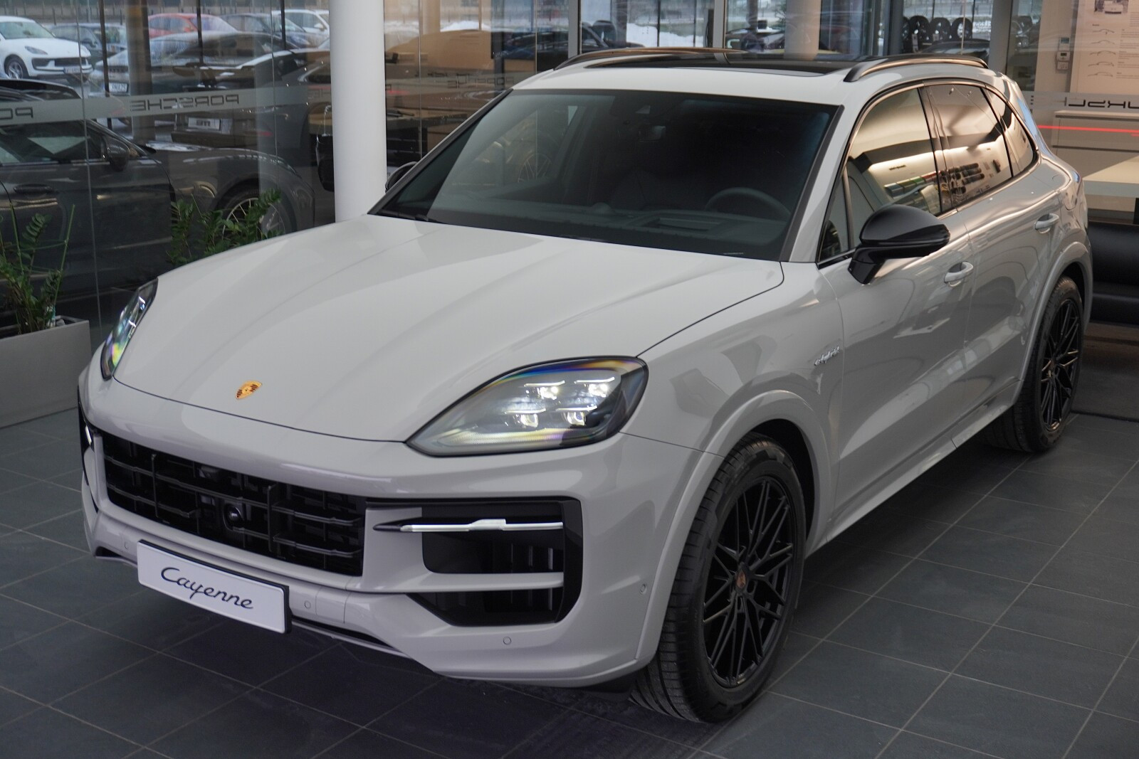 E-Hybrid Black Edition 3.0 470KM Dostępny Od Ręki!
