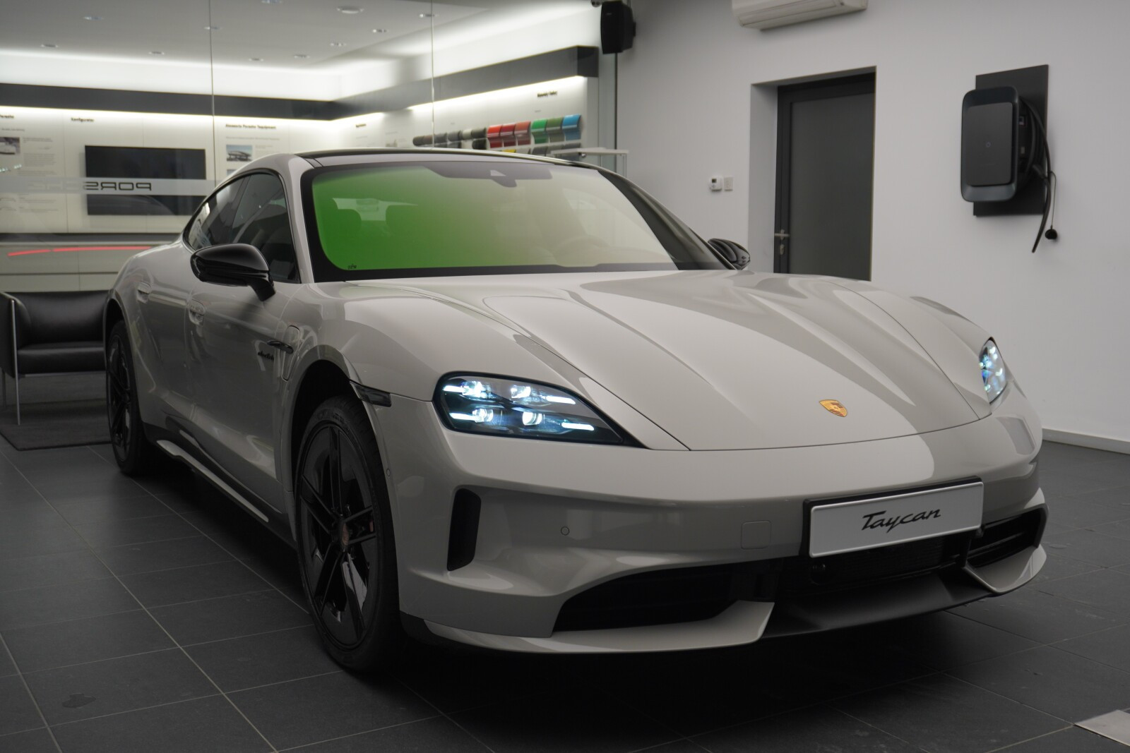 4S Black Edition Elektryczny! 105 kWh 598KM Dostępny Od Ręki!