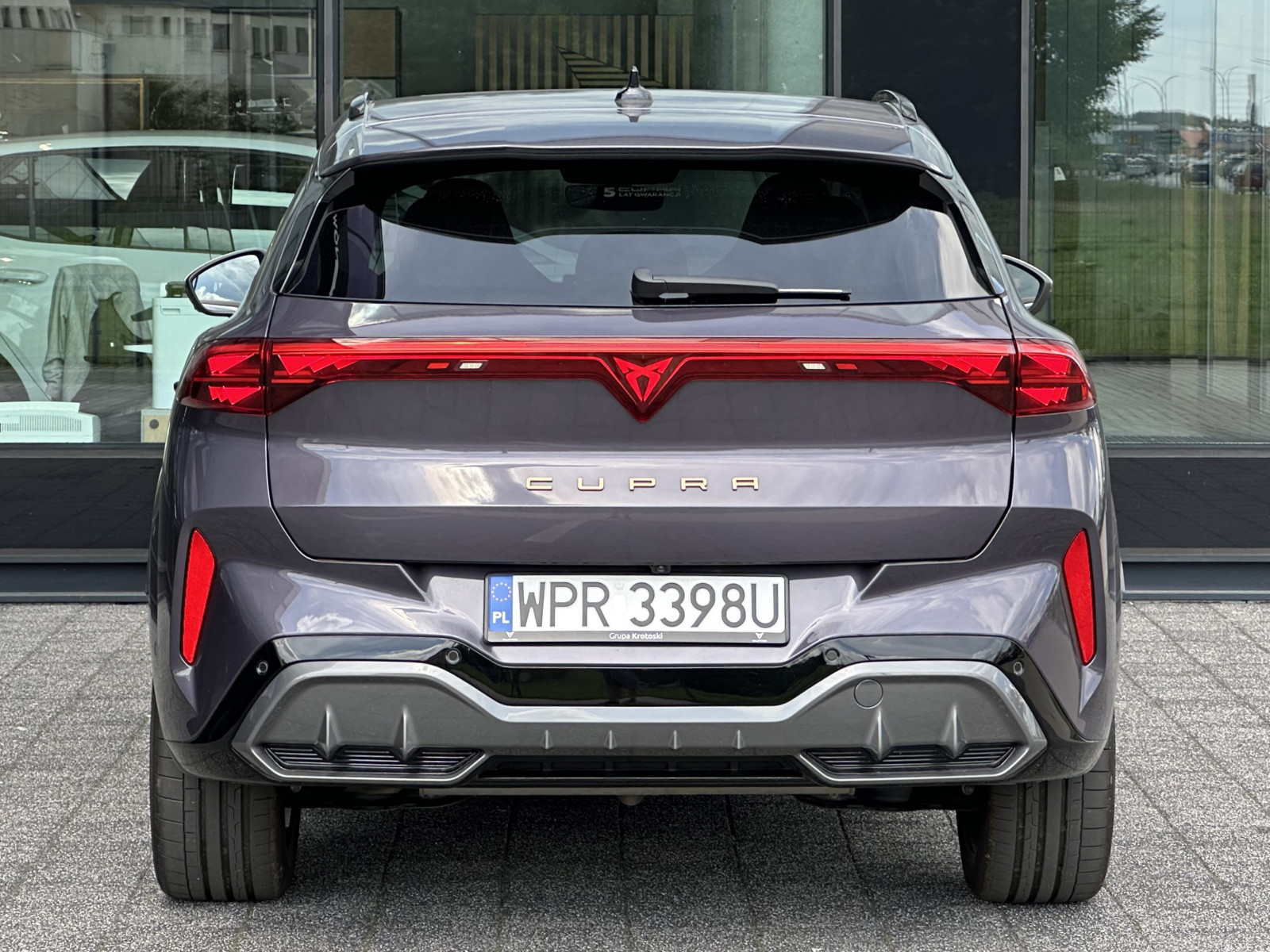 VZ 1.5 e-Hybrid 272 KM 6-biegowa automatyczna - DSG SŁUŻBOWE