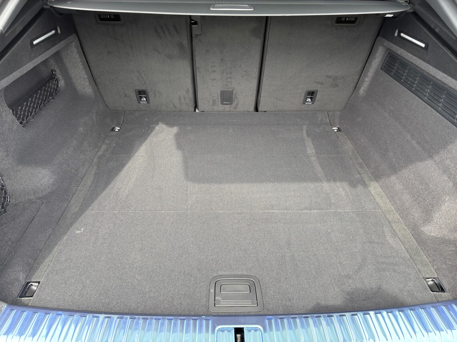 SUV TDI quattro 210 kW tiptronic	 * Pakiet Comfort & Innovation *