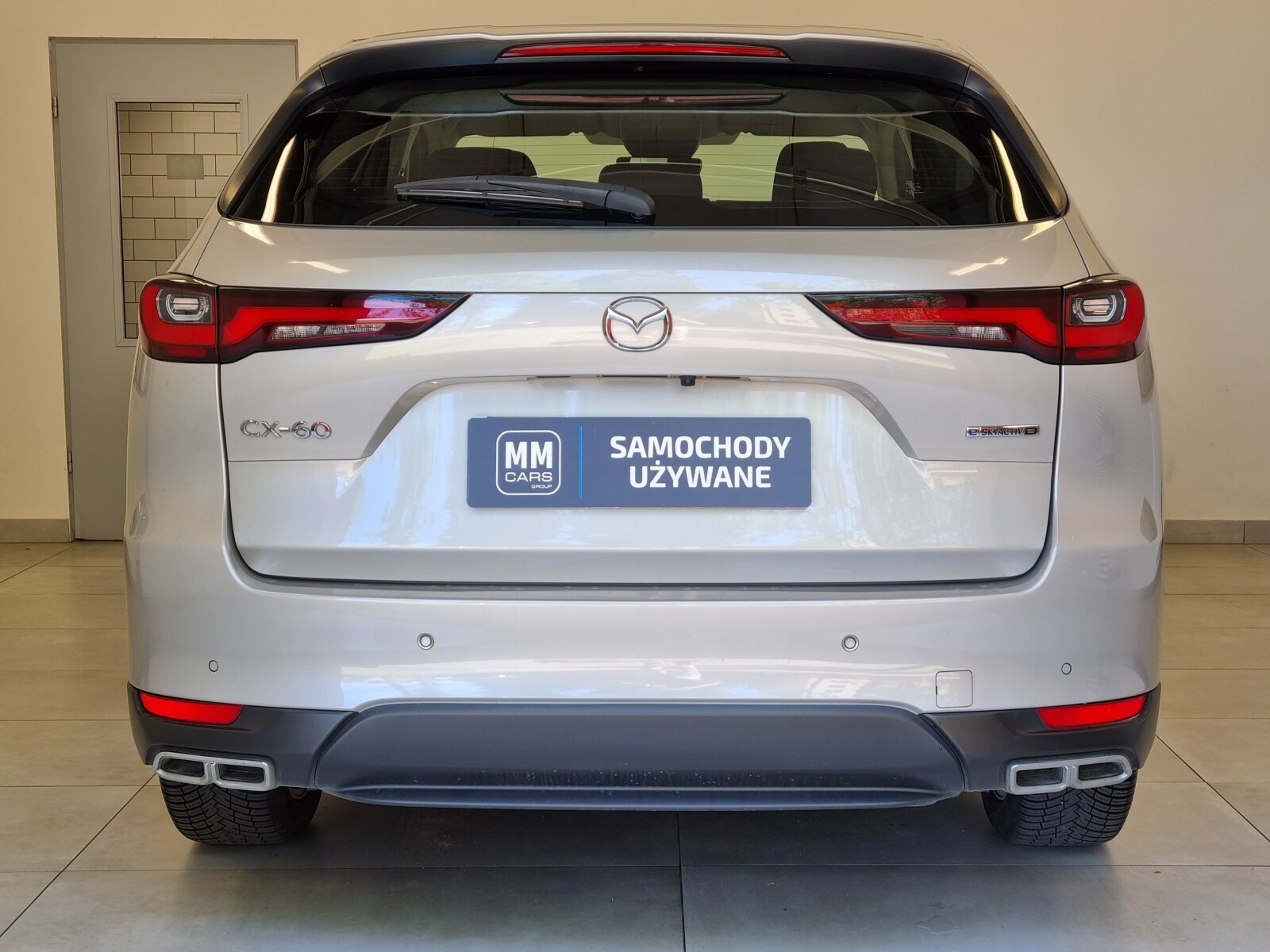 Salon Polska Exclusive Line Pakiet Driver Assistance FV 23%