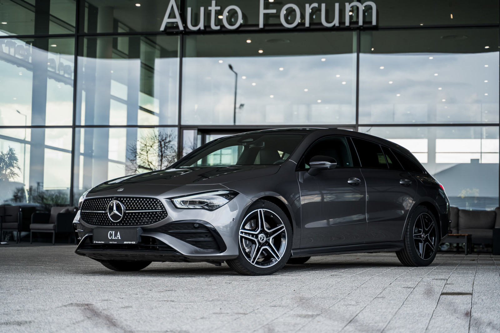 Mercedes-Benz CLA 200