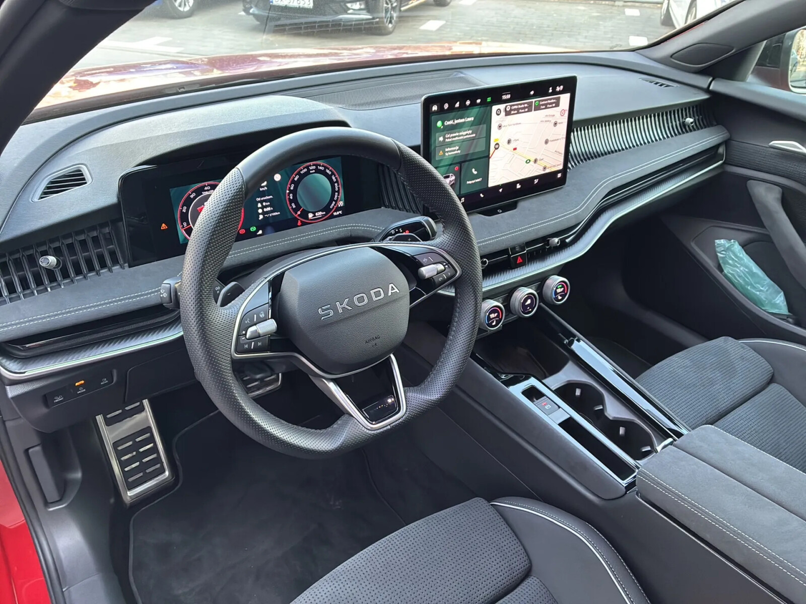 Combi Sportline 2,0 TSI 204KM /DEMO /Rabat 35 000 zł