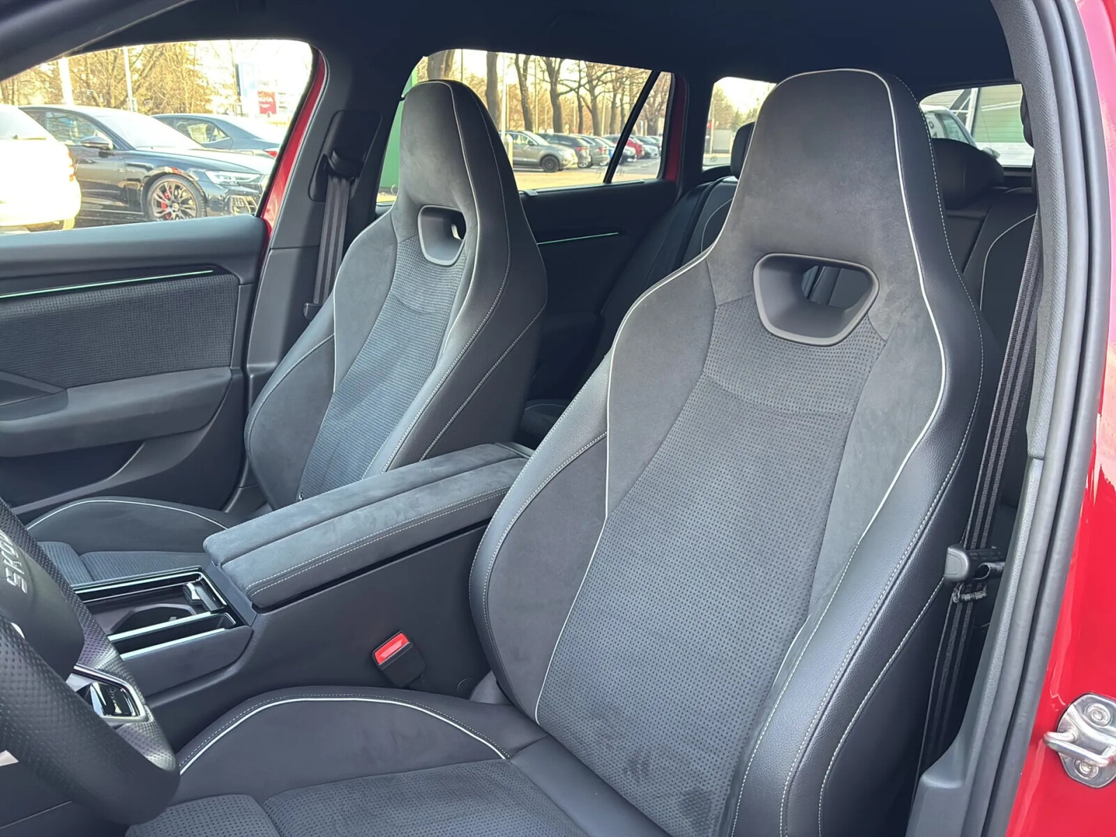 Combi Sportline 2,0 TSI 204KM /DEMO /Rabat 35 000 zł