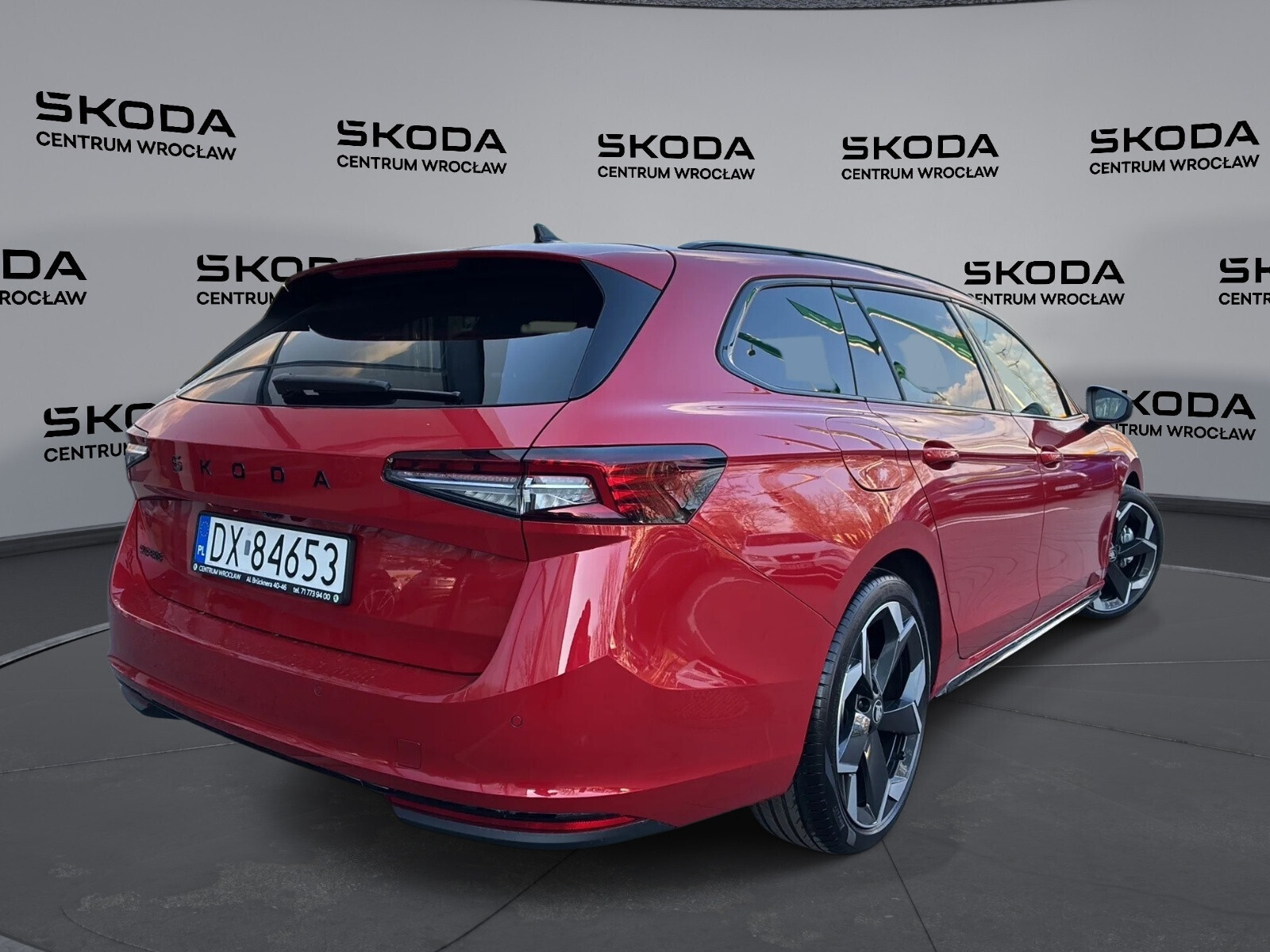 Combi Sportline 2,0 TSI 204KM /DEMO /Rabat 35 000 zł