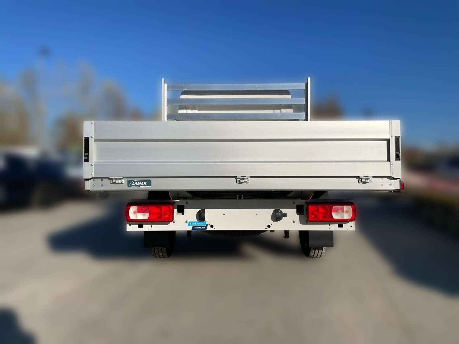 35 Podw. kbina/Skrzynia 2.0 TDI 163 KM manualna r. o. 3640 mm