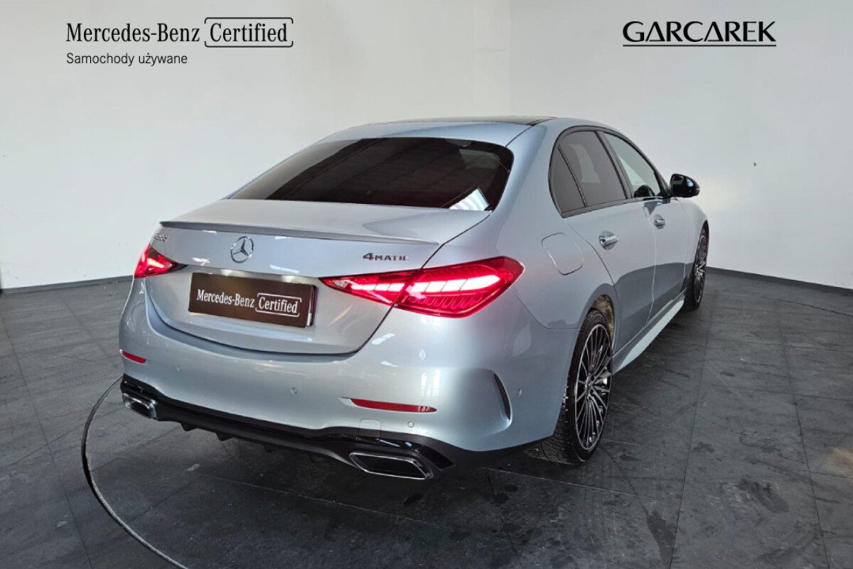 Mercedes C200 4MATIC/AMG line/polski salon/bezwypadkowy/FV23%