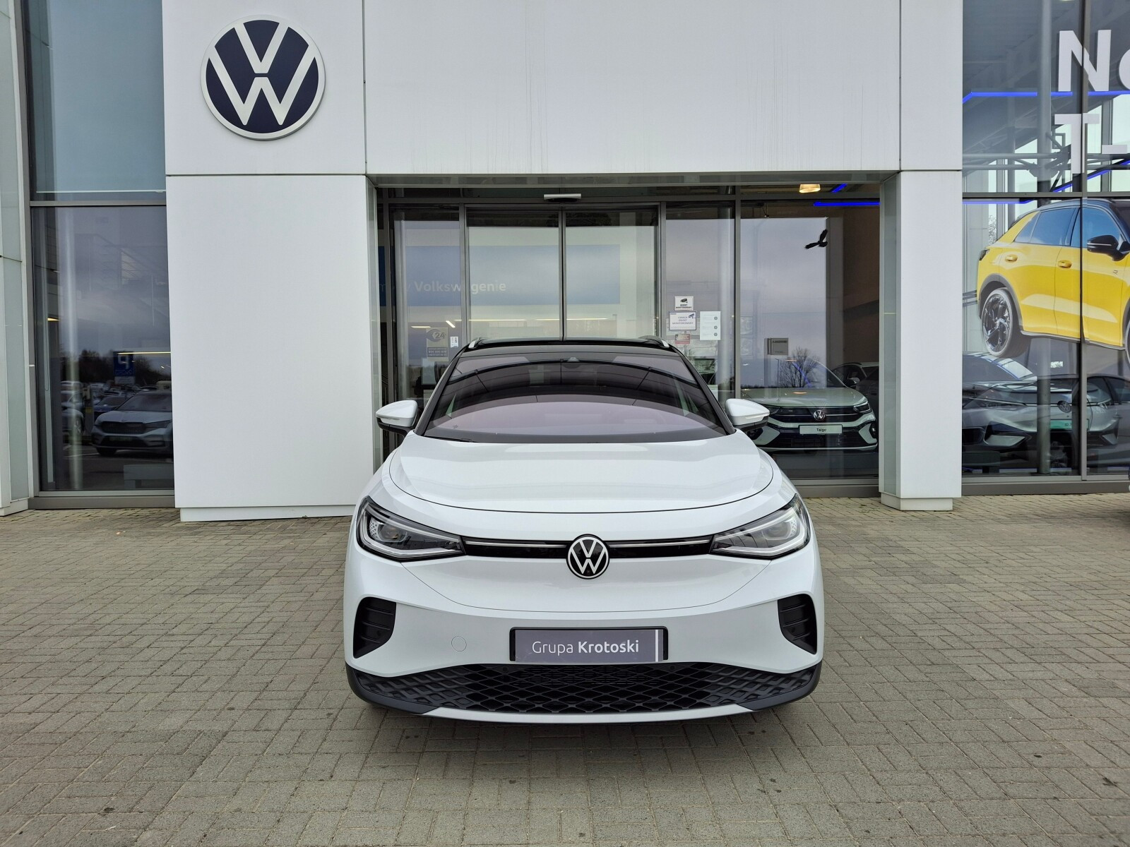 Pro Plus 77 kWh 286 KM automatyczna Dostępny Od Ręki!