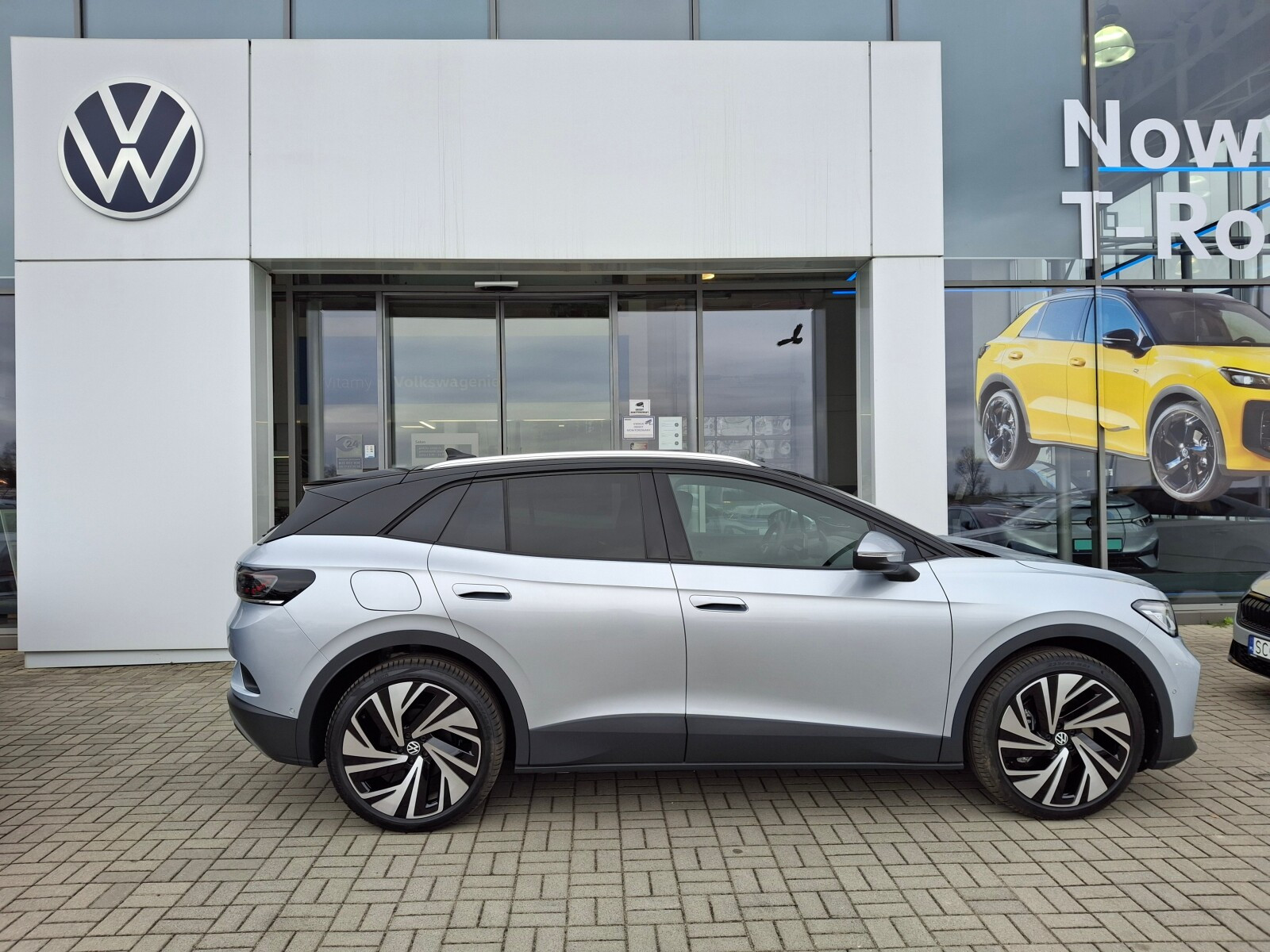 Pro Plus 77 kWh 286 KM automatyczna Dostępny Od Ręki!