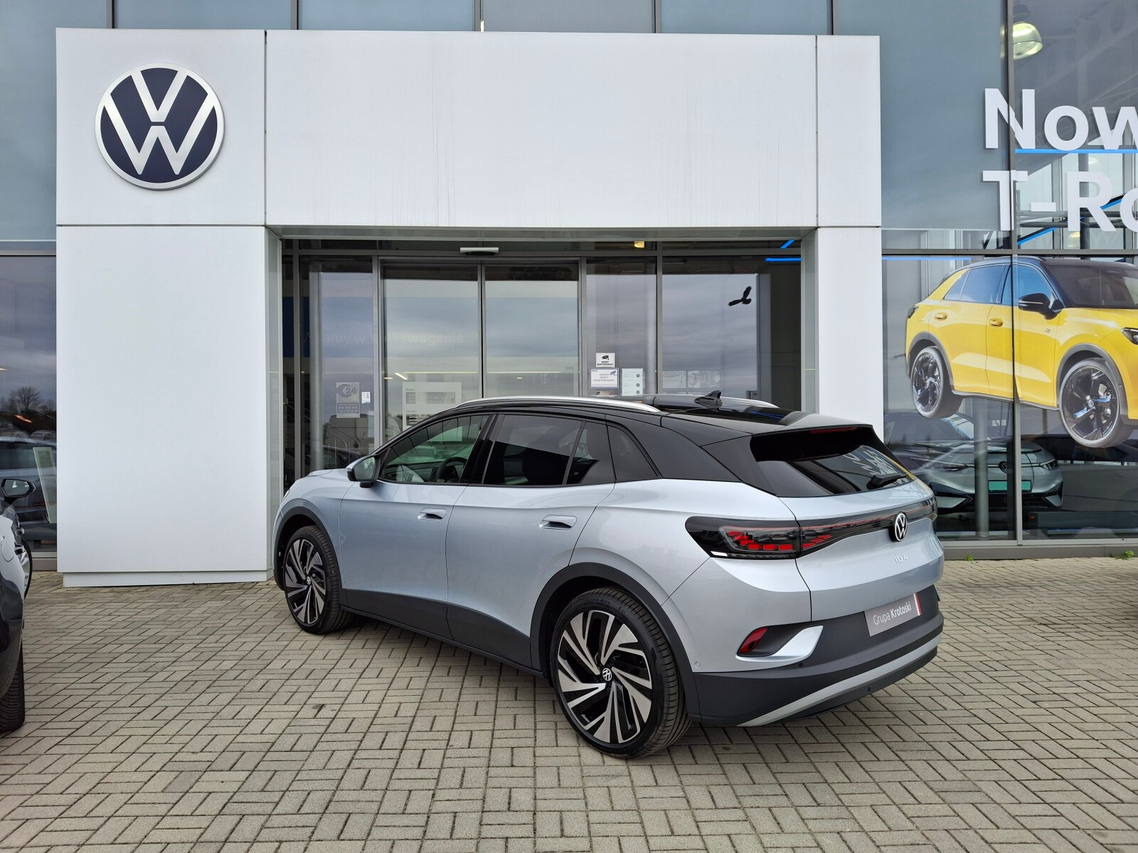Pro Plus 77 kWh 286 KM automatyczna Dostępny Od Ręki!