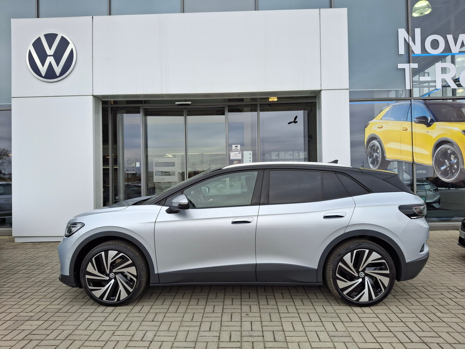 Pro Plus 77 kWh 286 KM automatyczna Dostępny Od Ręki!