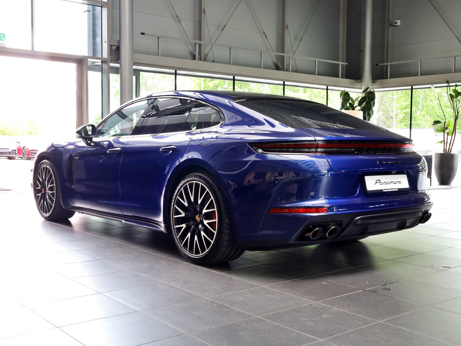 4S E-Hybrid 2.9 V6 544 KM