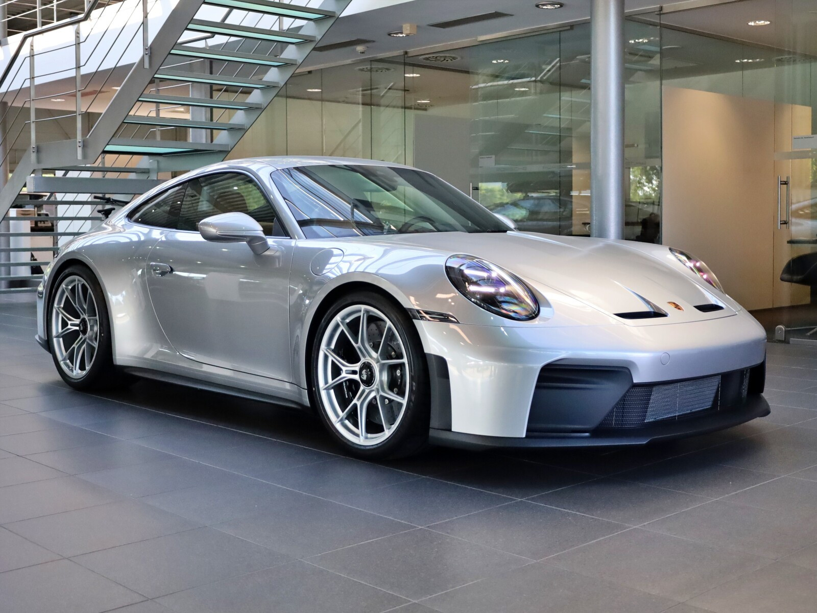 GT3 z pakietem Touring 4.0 510 KM