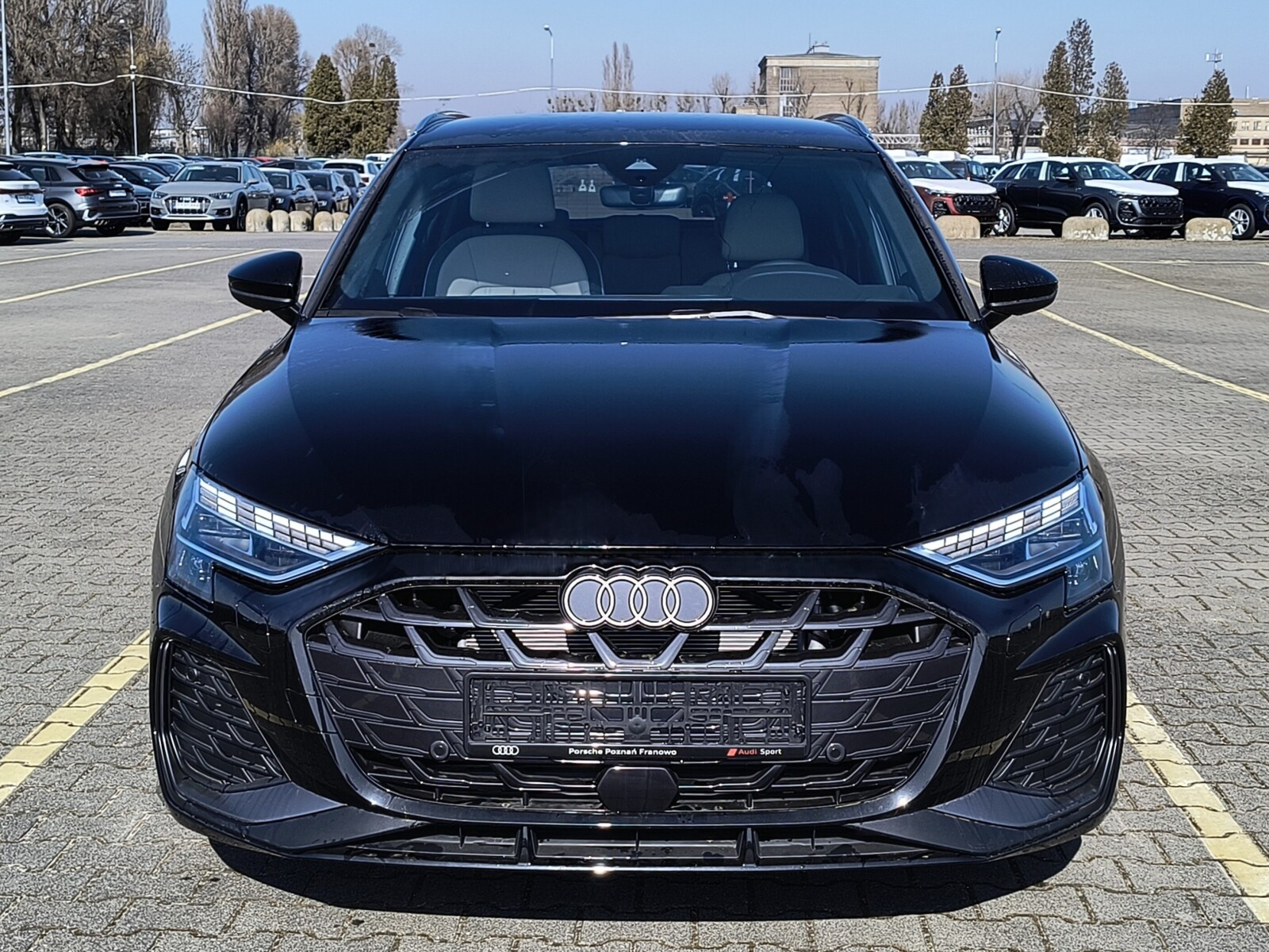 Salon Polska,&nbsp;Autoryzowane&nbsp;Audi Select Plus+