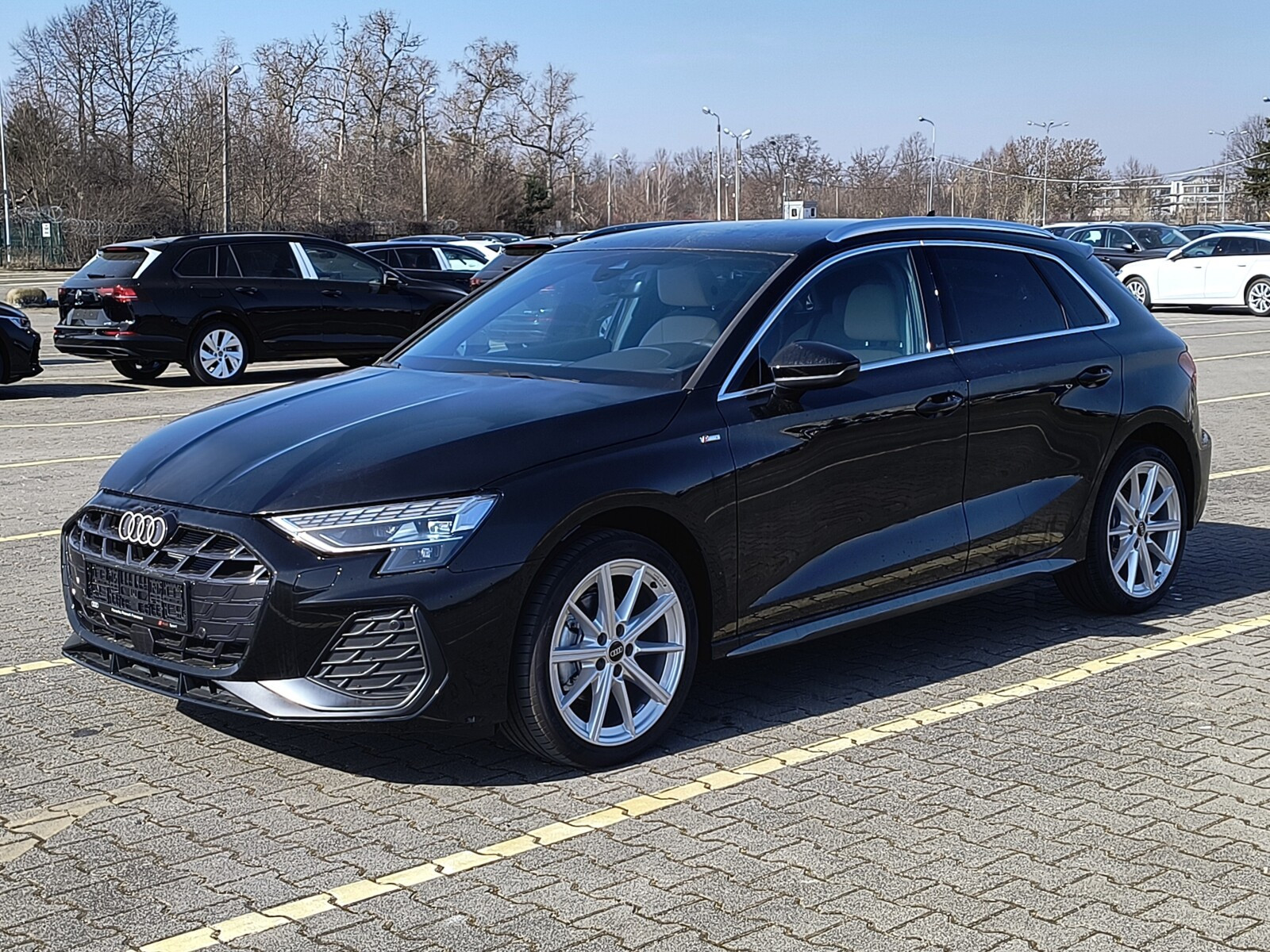 Salon Polska,&nbsp;Autoryzowane&nbsp;Audi Select Plus+