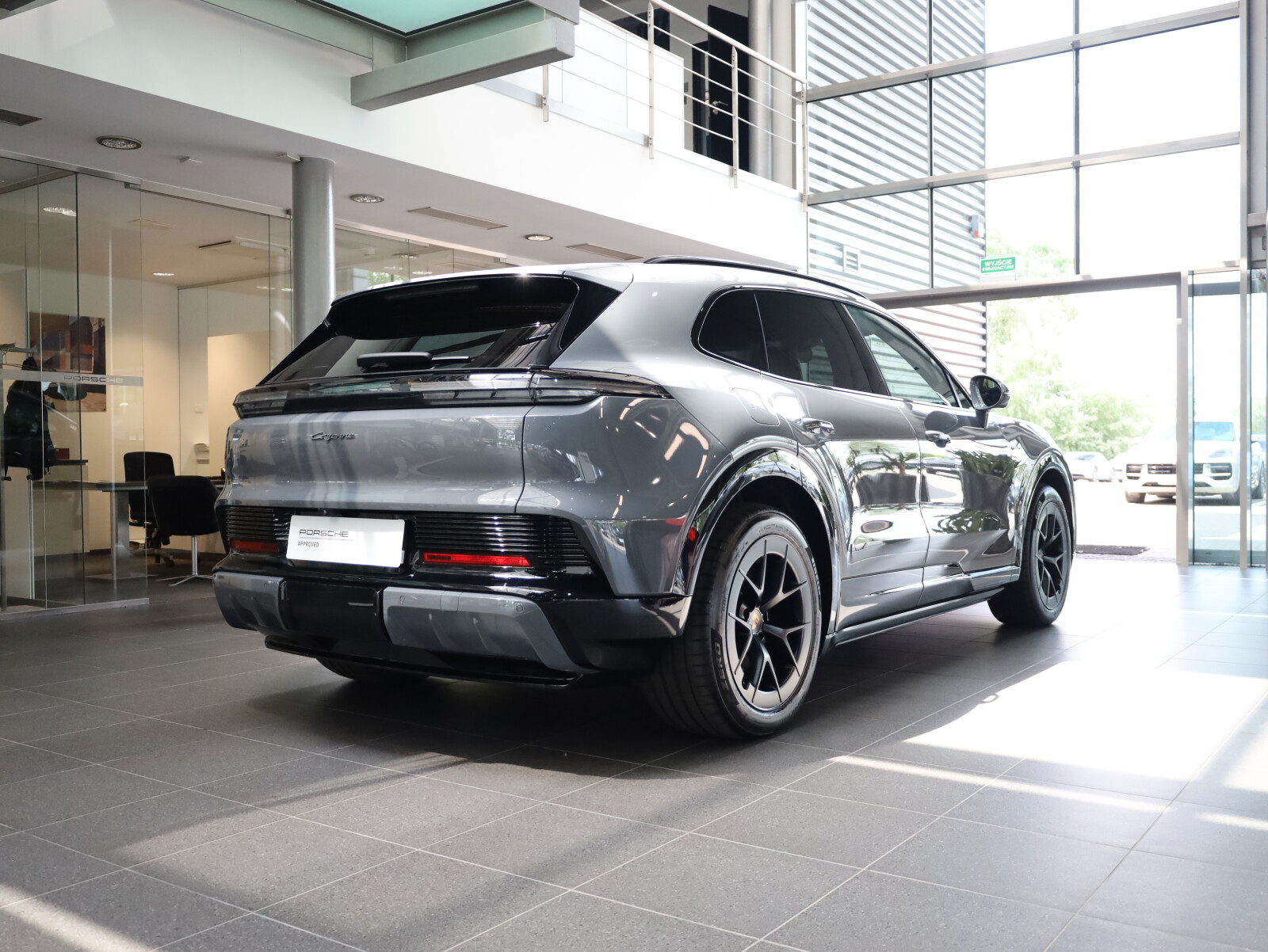 Electric 442 KM