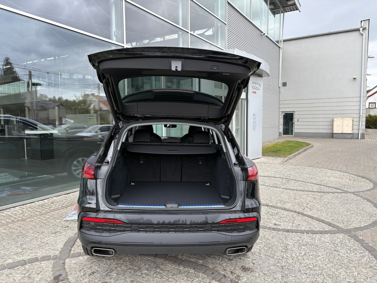 SUV TFSI 150 kW S tronic * Pakiet Business *