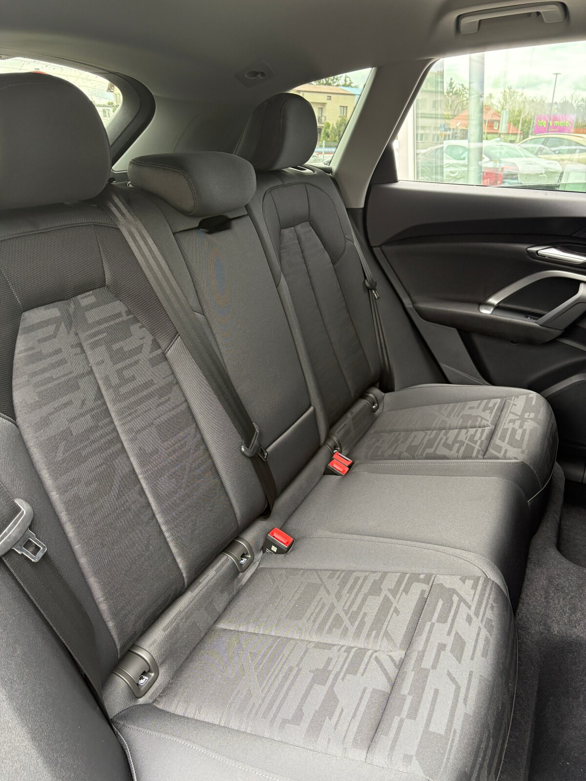 SUV TFSI 150 kW S tronic * Pakiet Business *