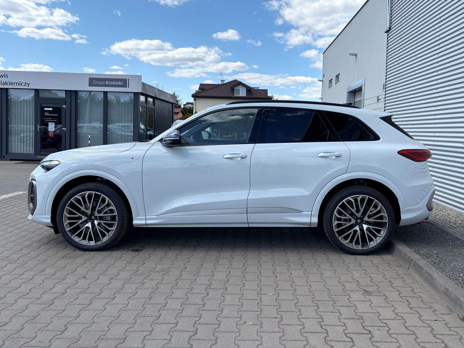 SUV TFSI quattro 150 kW S tronic * Pakiet Tech plus *