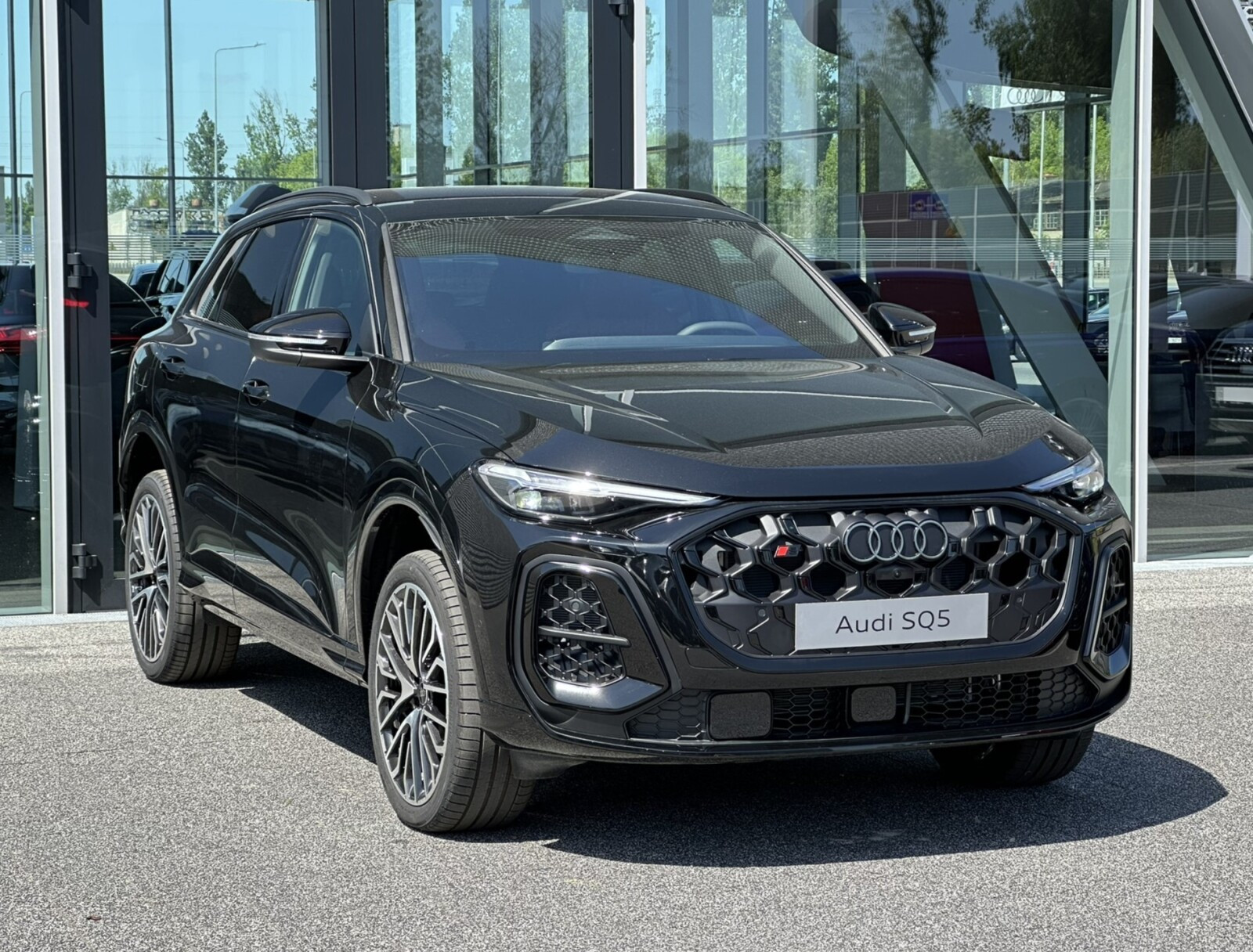 SUV TFSI 270 kW S tronic * Pakiet Tech Pro *