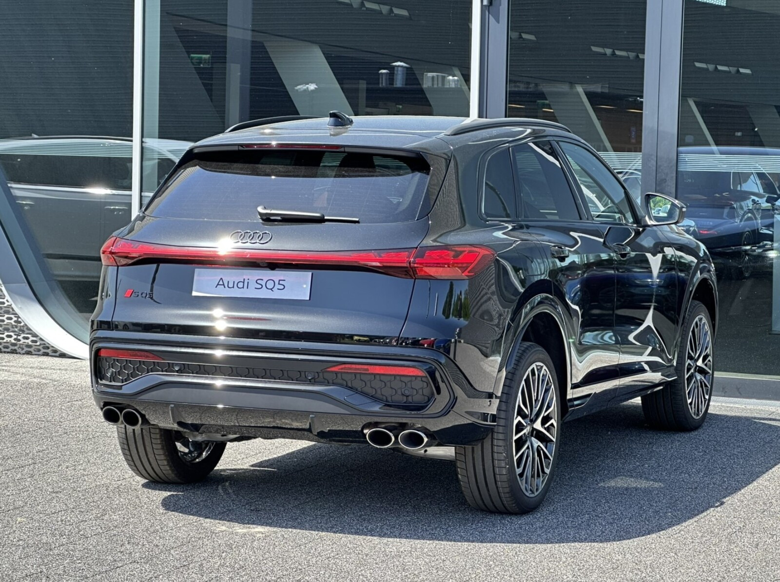SUV TFSI 270 kW S tronic * Pakiet Tech Pro *