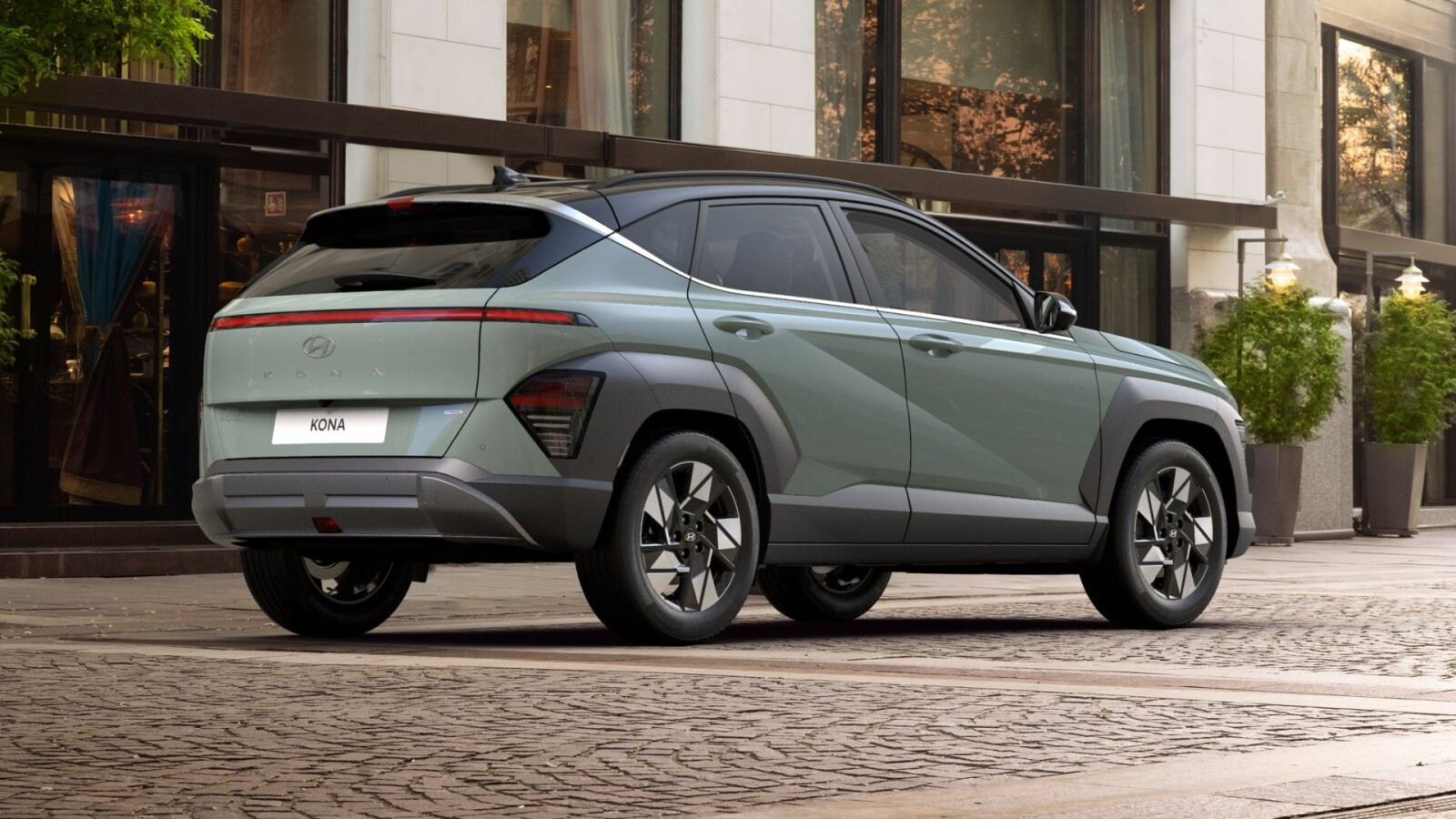 Platinum Luxury 2T 170KM 7DCT 4WD;