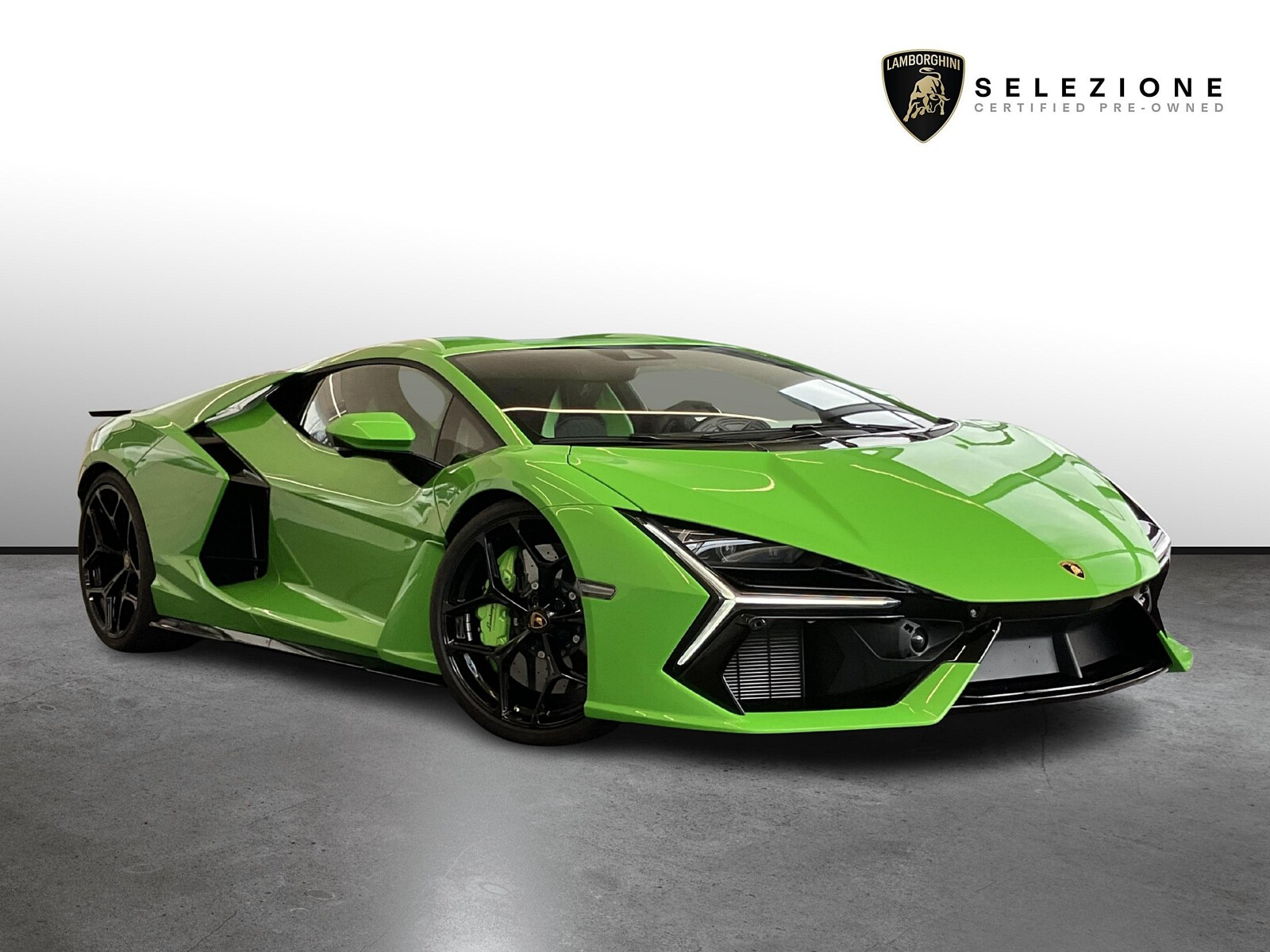 Lamborghini Revuelto