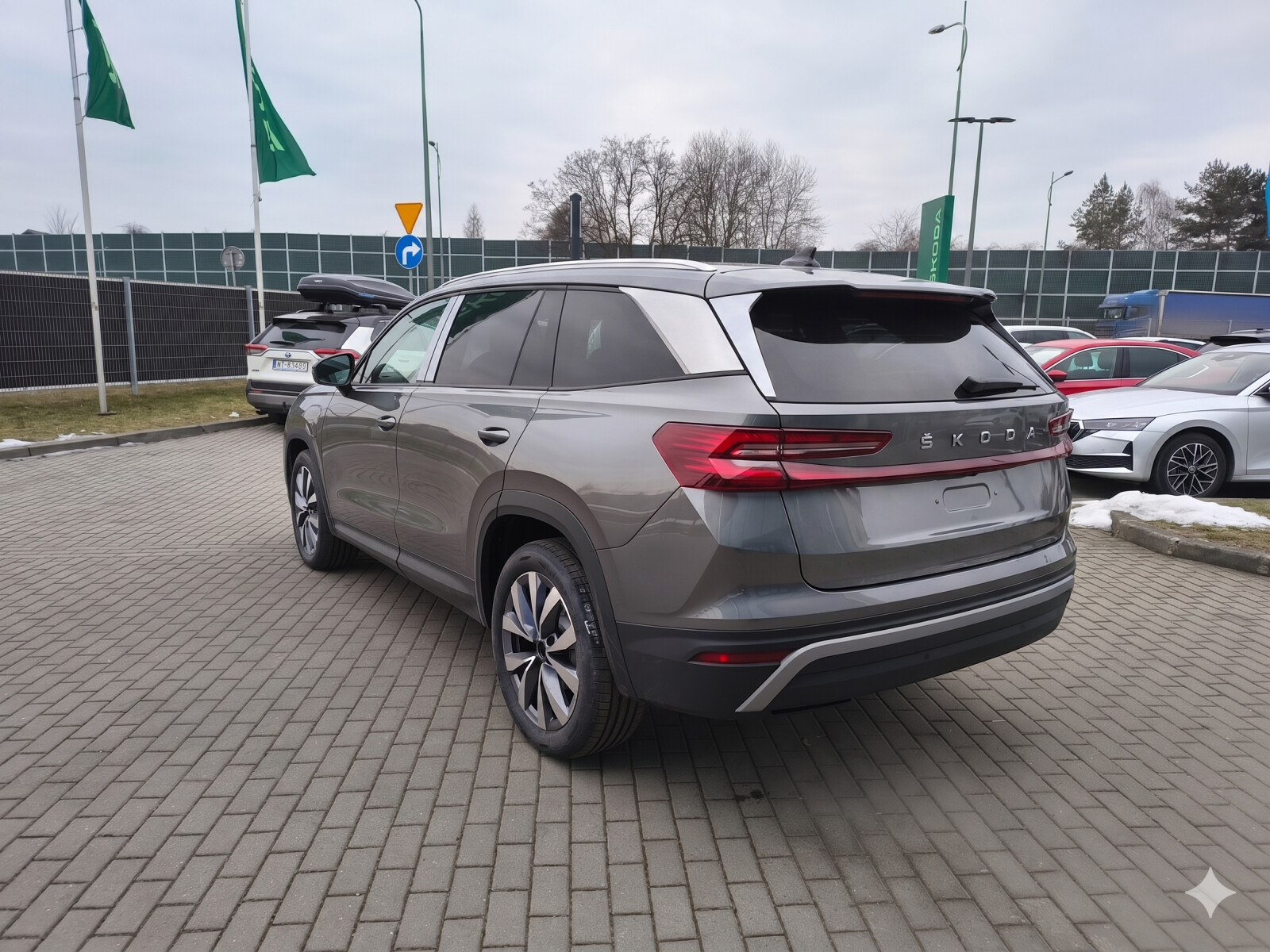 HYBRYDA PHEV 204 KM od ręki, nowy z salonu