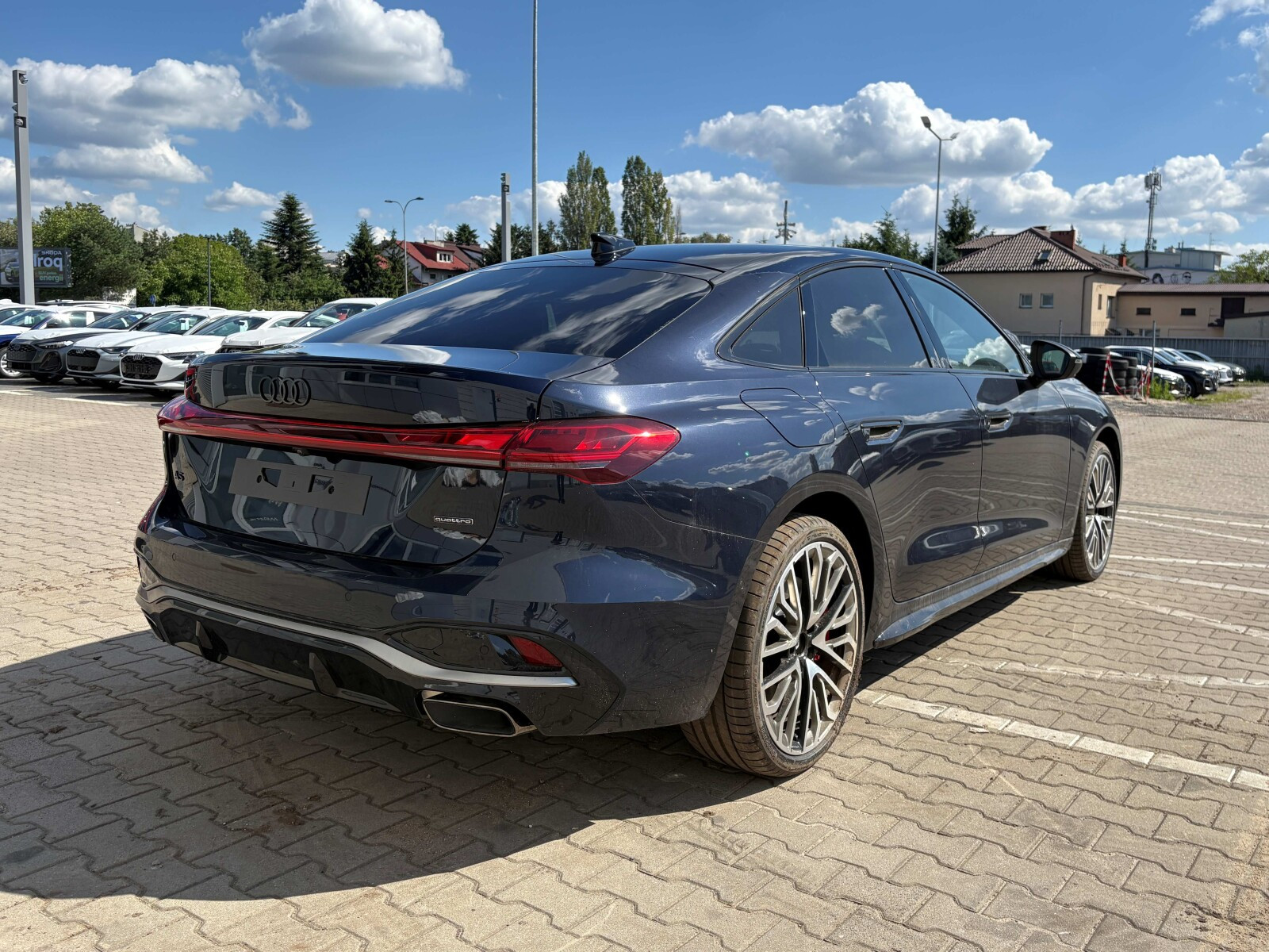 e-hybrid quattro 270 kW S tronic * Pakiet Tech Pro *