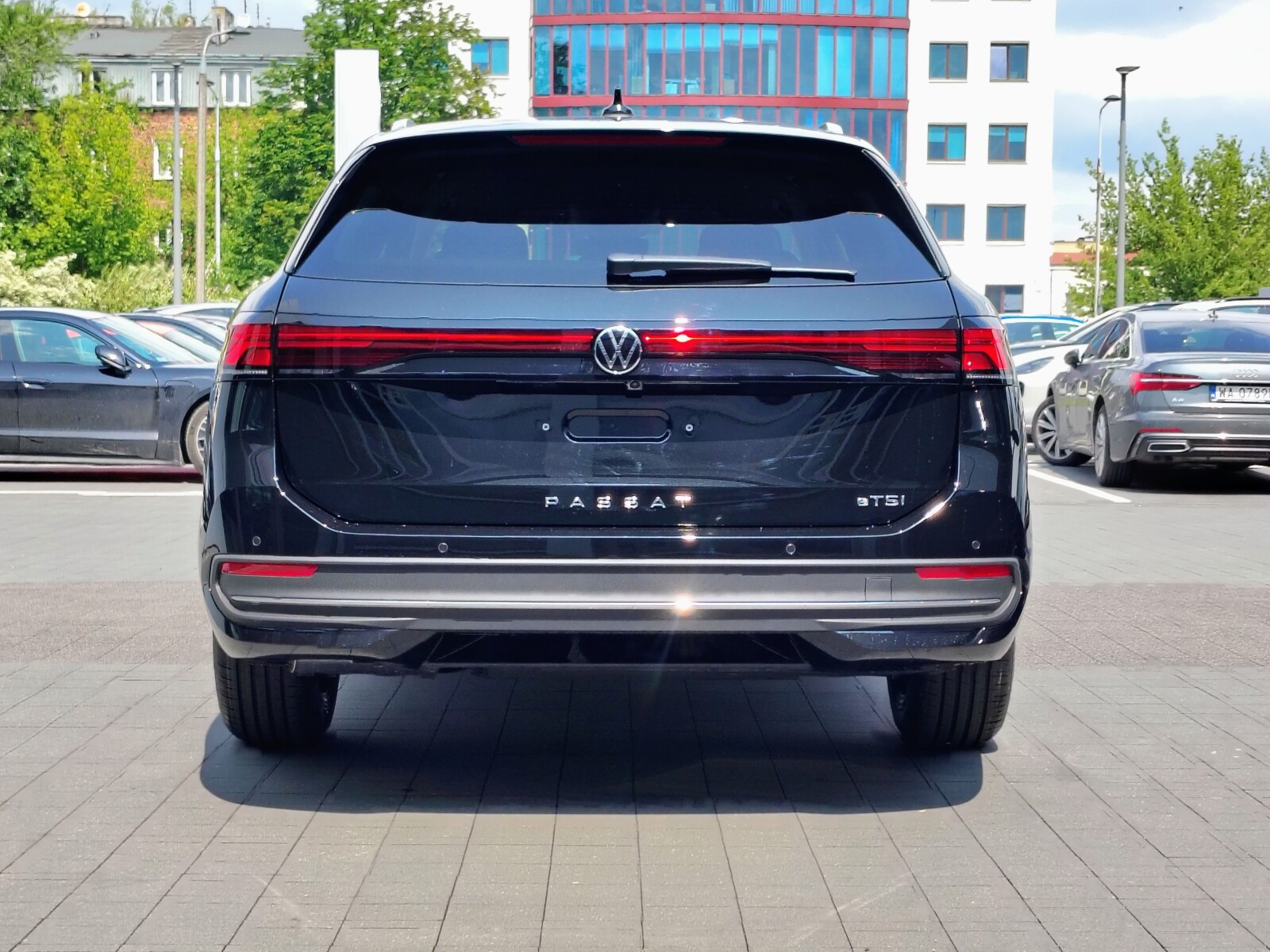 Business Plus 1.5 TSI eHybrid 204 KM DSG
