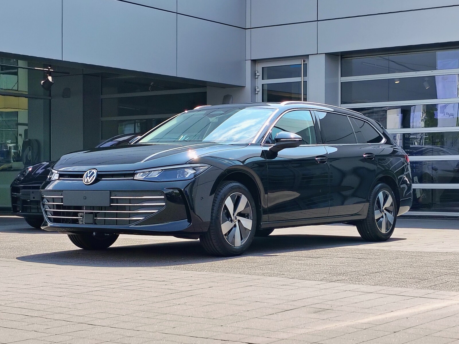 Business Plus 1.5 TSI eHybrid 204 KM DSG