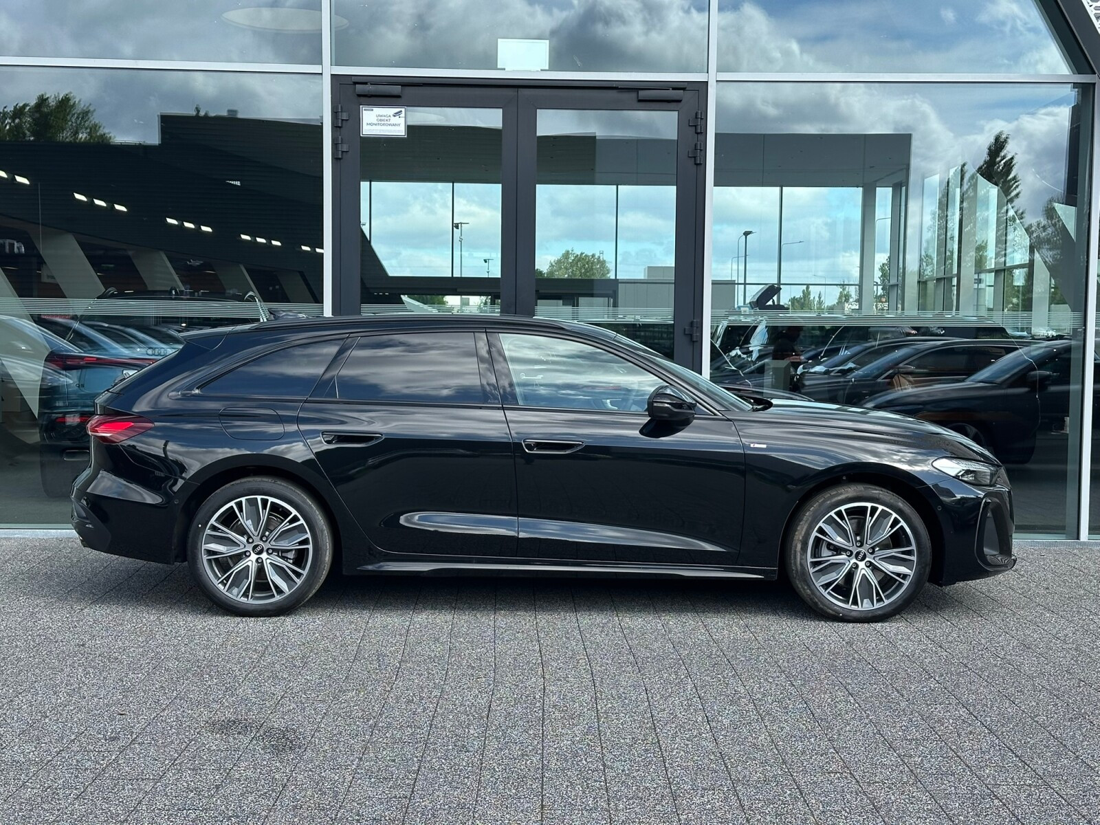 TFSI 110 kW S tronic * Pakiet Tech Plus *